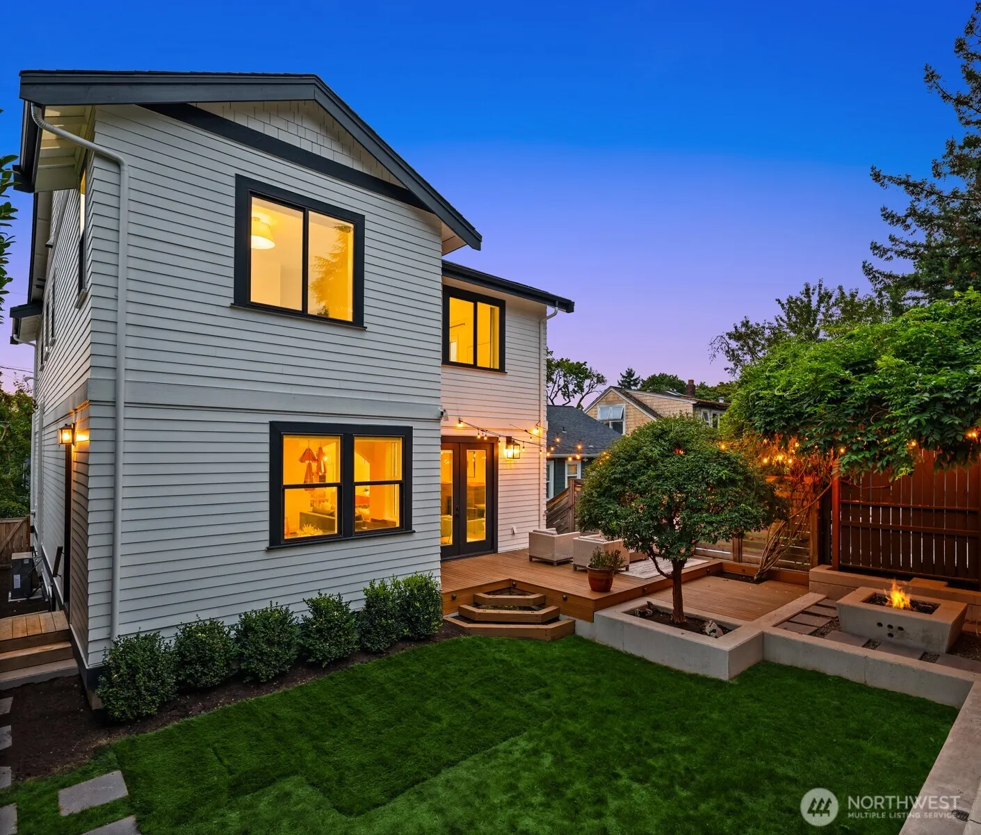 5249 36th Avenue NE, Seattle, WA 98105