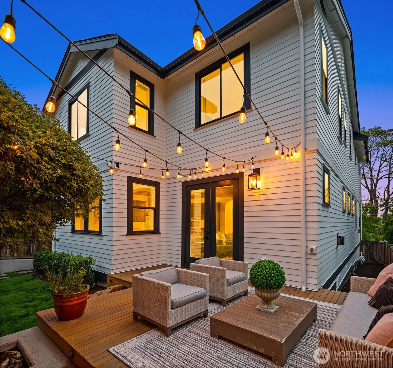 5249 36th Avenue NE, Seattle, WA 98105