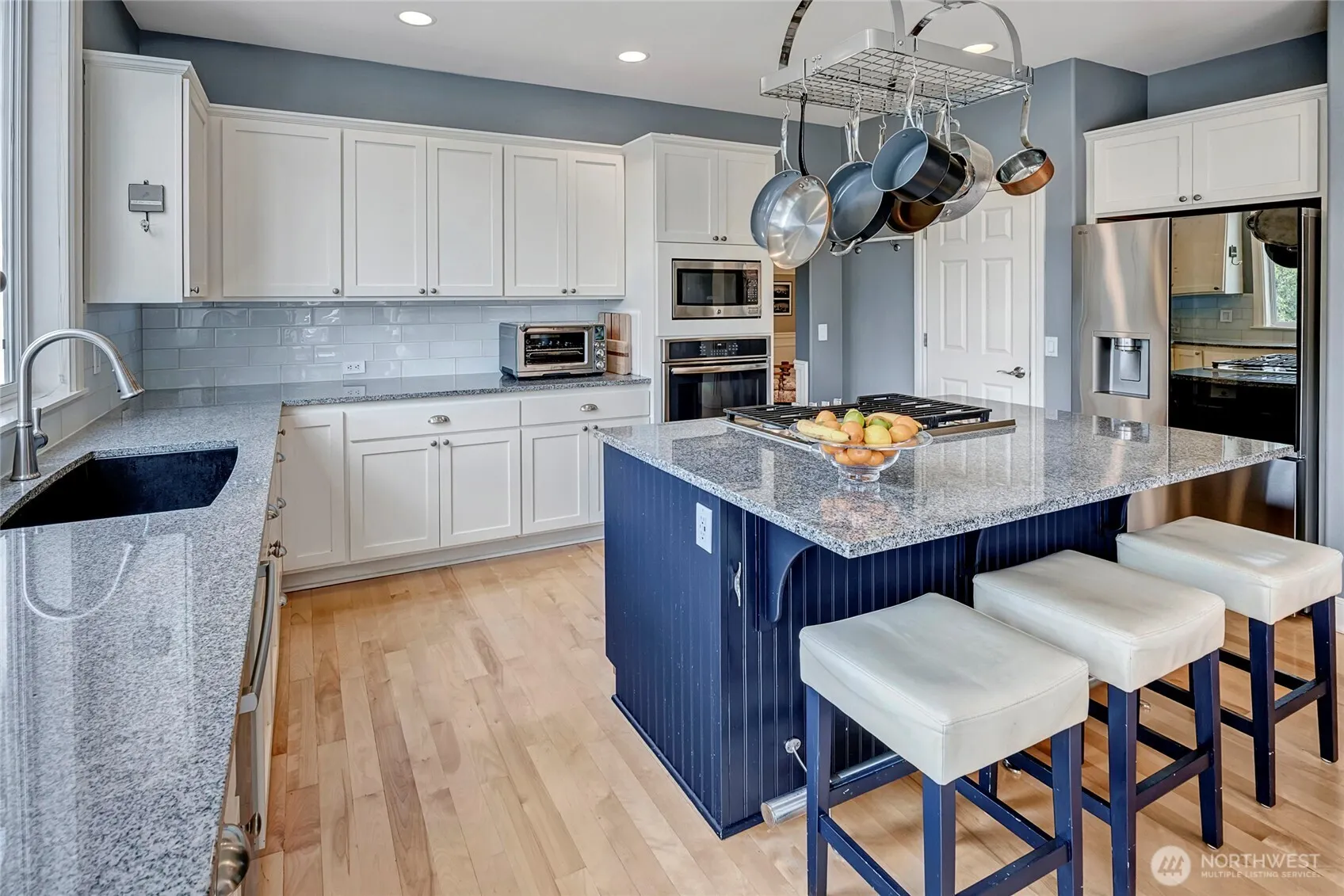 4621 230th Terrace SE, Sammamish, WA 98075