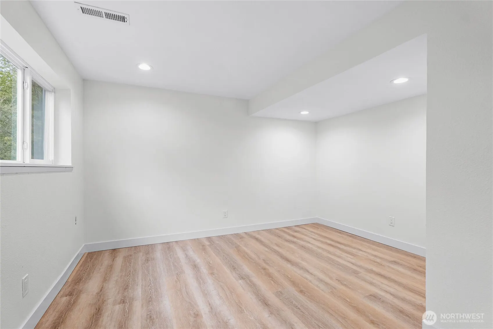 1121 E Guiberson Street , Kent, WA 98030