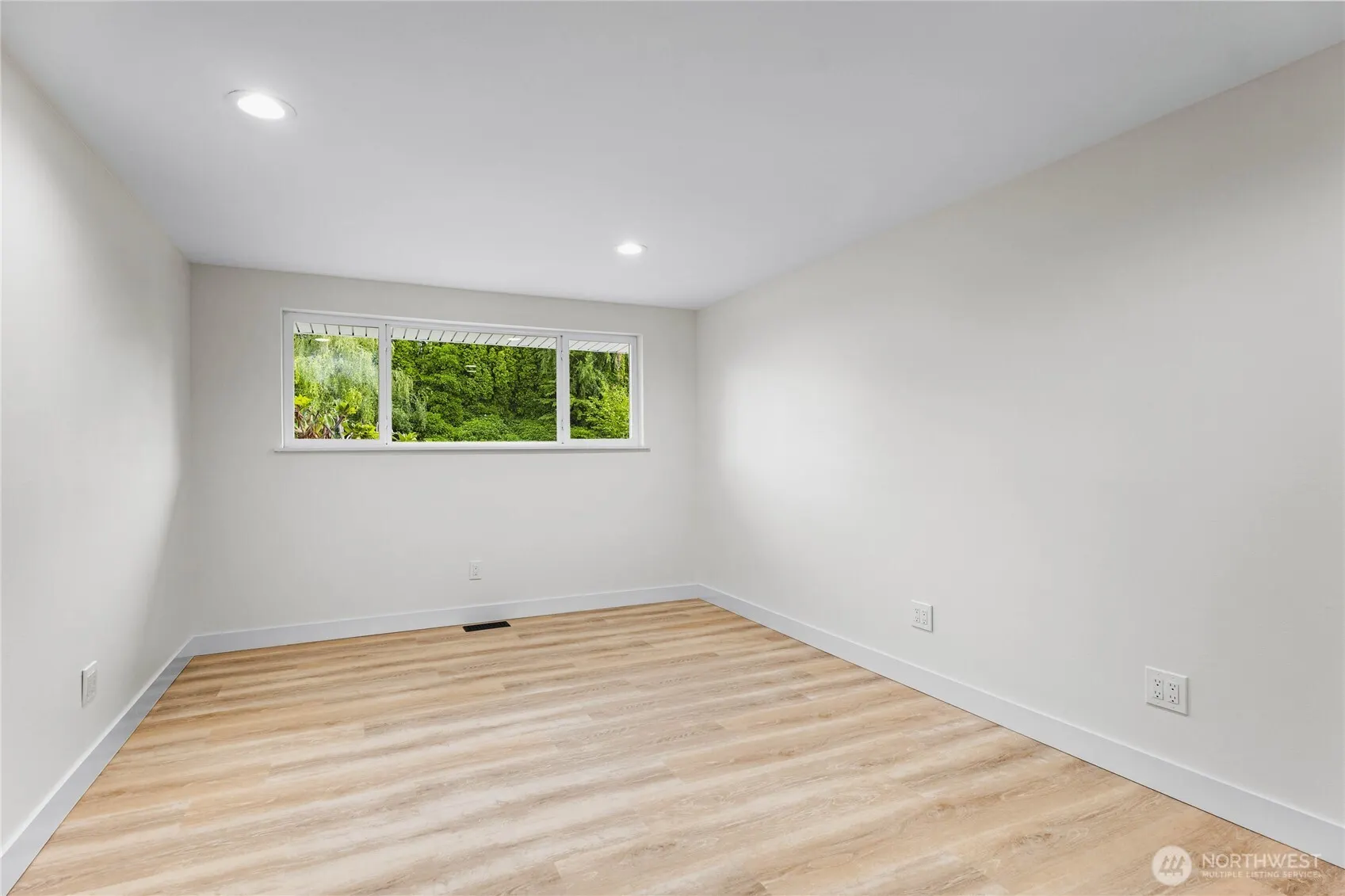1121 E Guiberson Street , Kent, WA 98030