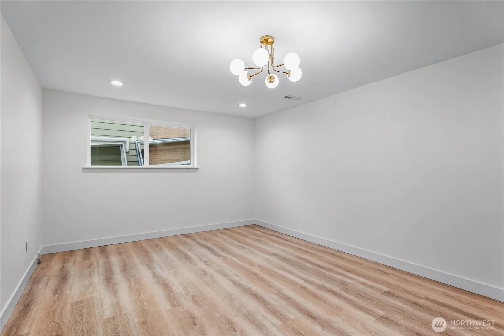 1121 E Guiberson Street , Kent, WA 98030