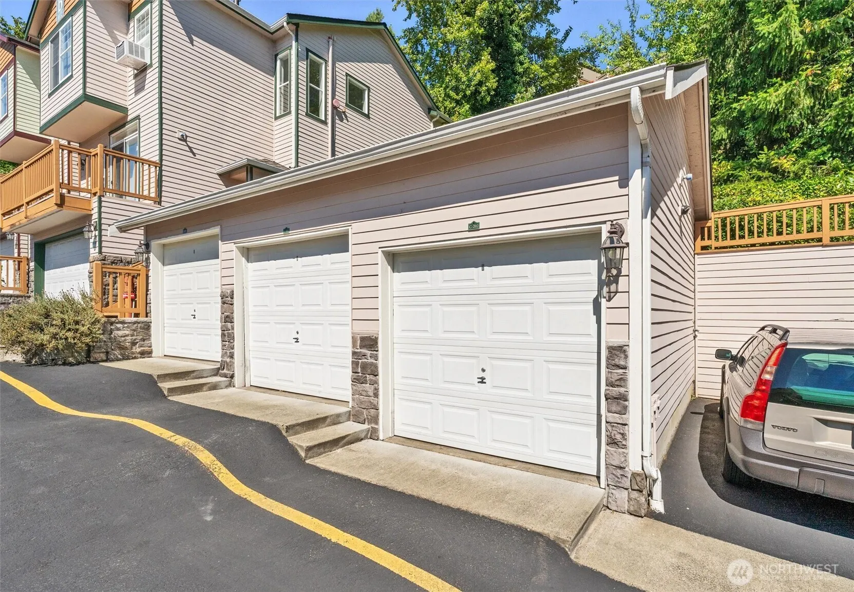 8808 Redmond Woodinville Road NE #C202, Redmond, WA 98052