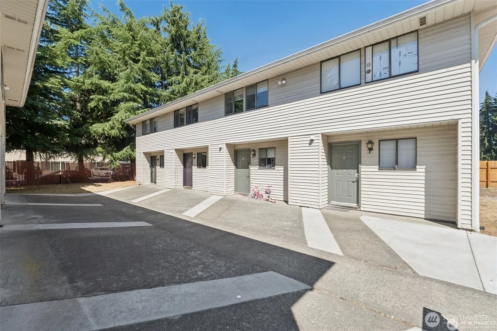 729 1st Avenue S, Kent, WA 98032