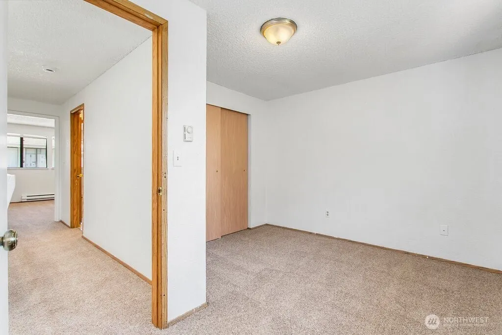 729 1st Avenue S, Kent, WA 98032