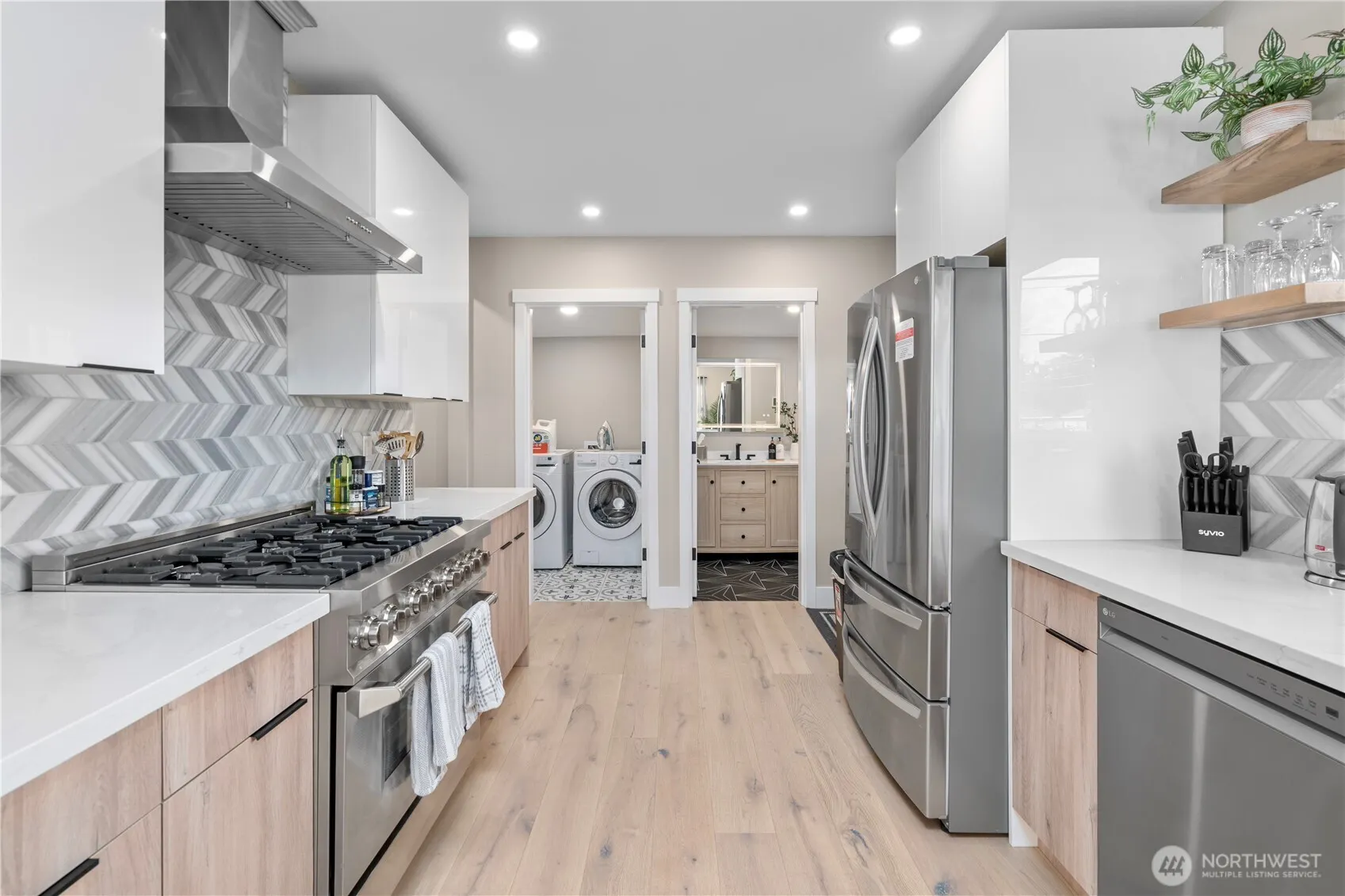 7901 16th Avenue SW, Seattle, WA 98106