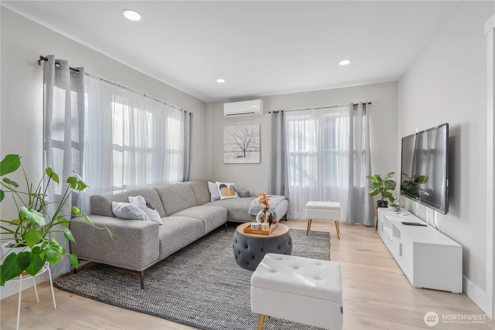 7901 16th Avenue SW, Seattle, WA 98106