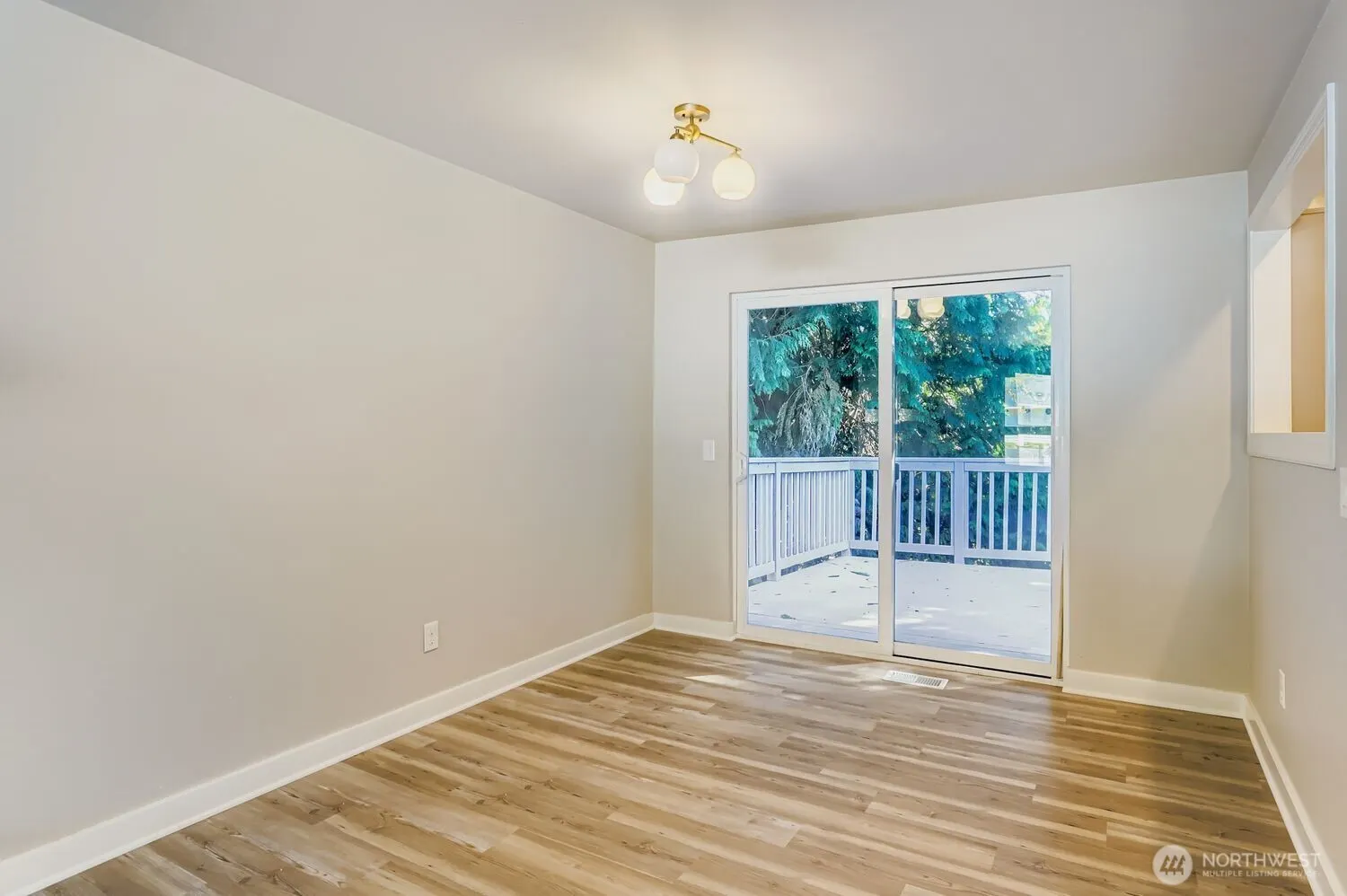 11345 NE 149th Street , Kirkland, WA 98034
