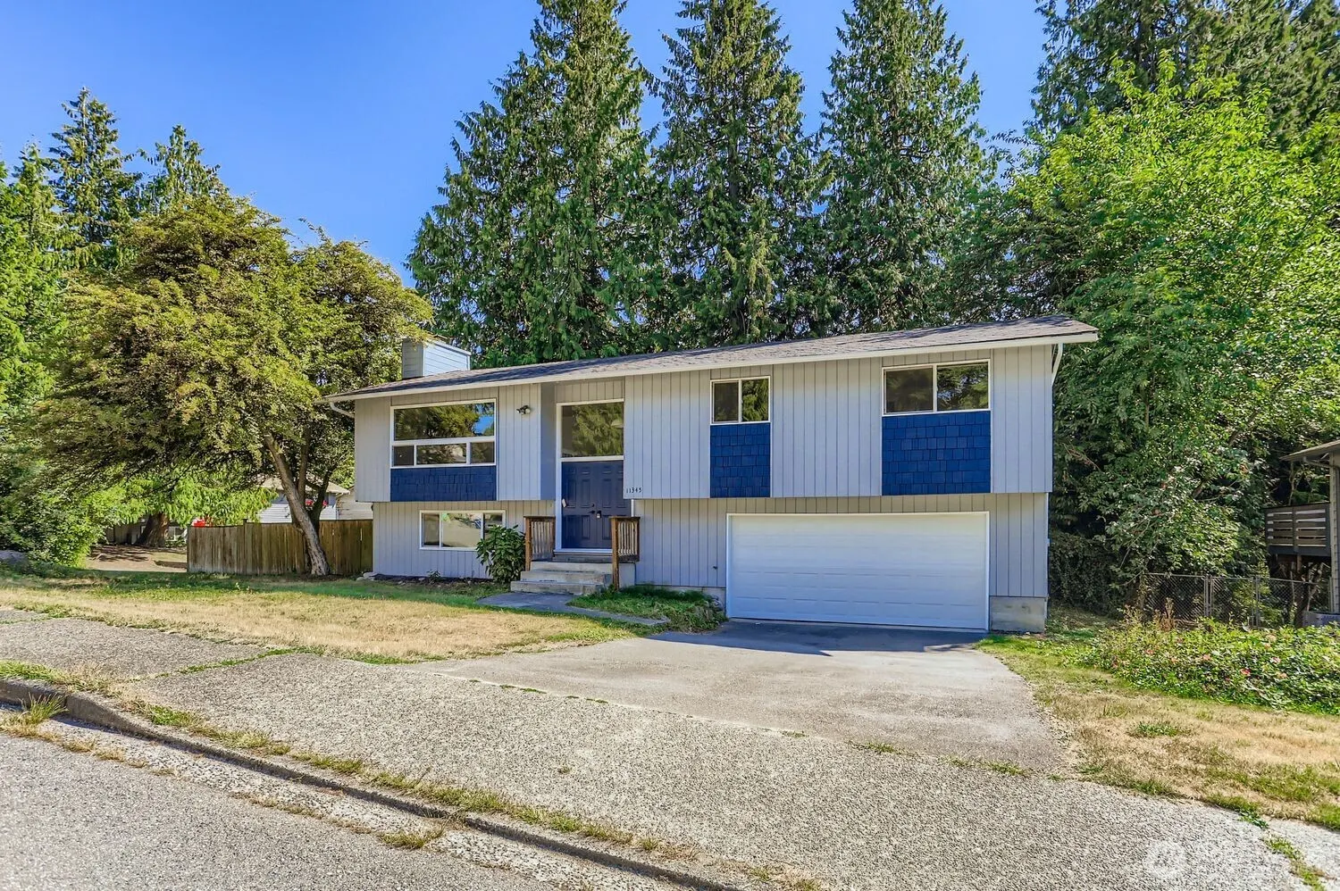 11345 NE 149th Street , Kirkland, WA 98034