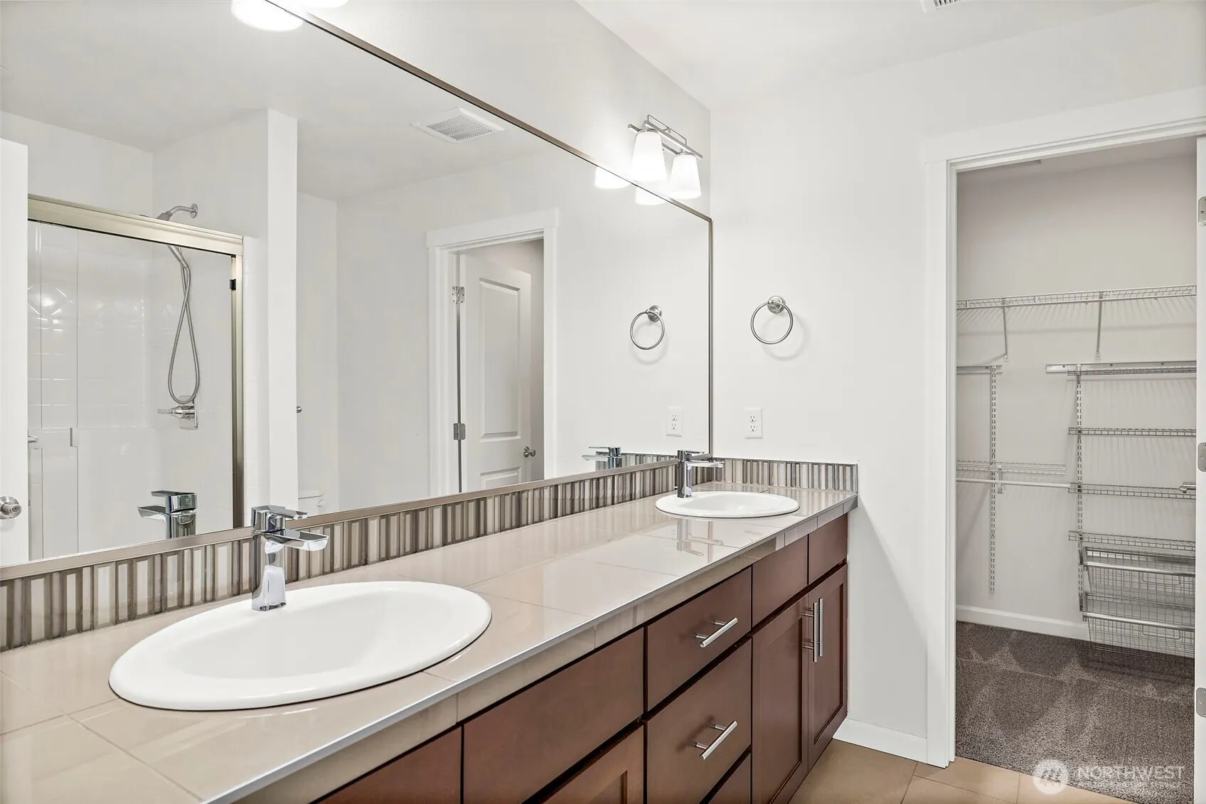 22328 88th Way S #A-105, Kent, WA 98031
