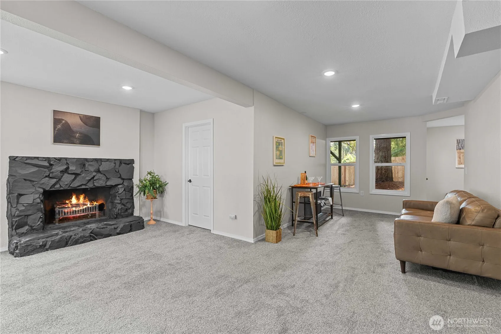 13227 SE 212th Place , Kent, WA 98042