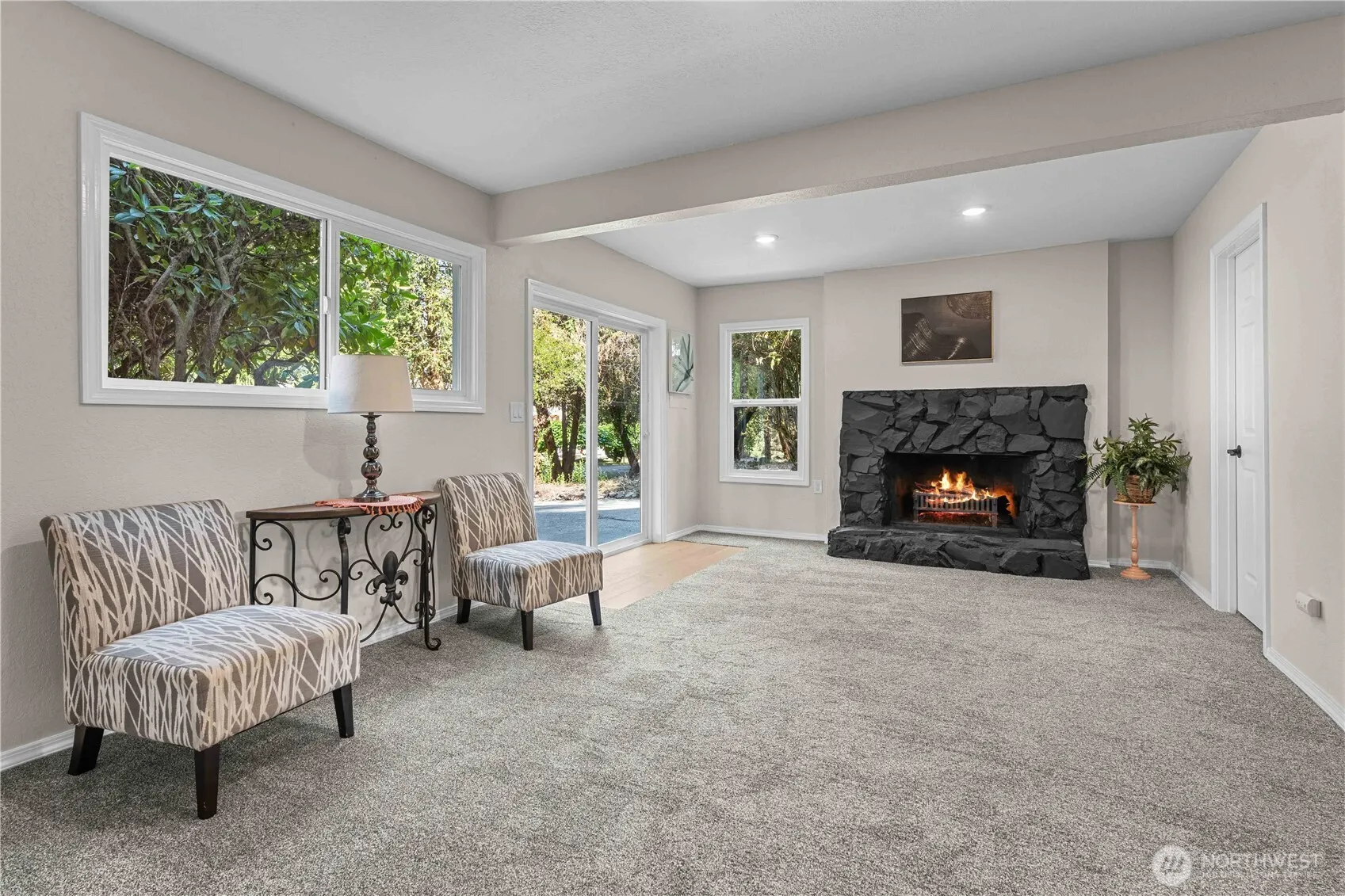 13227 SE 212th Place , Kent, WA 98042