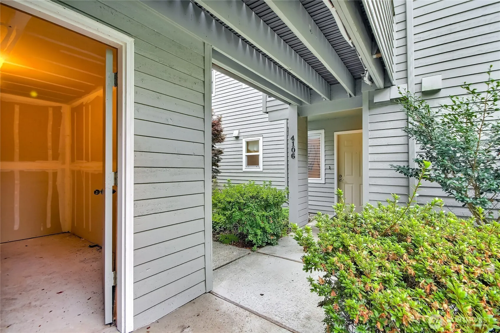 4106 221st Place SE #1072, Issaquah, WA 98029-7206