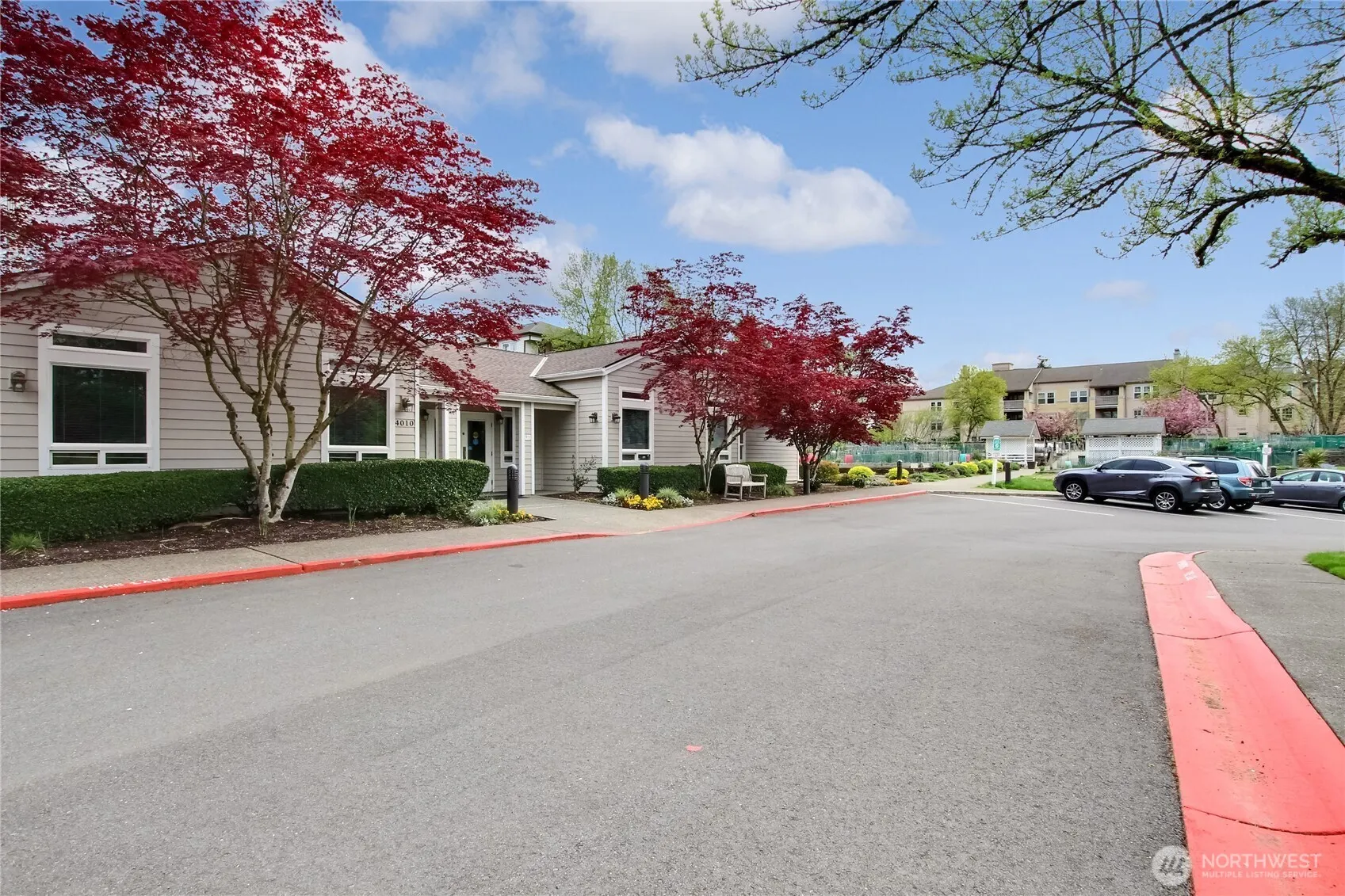 4106 221st Place SE #1072, Issaquah, WA 98029-7206