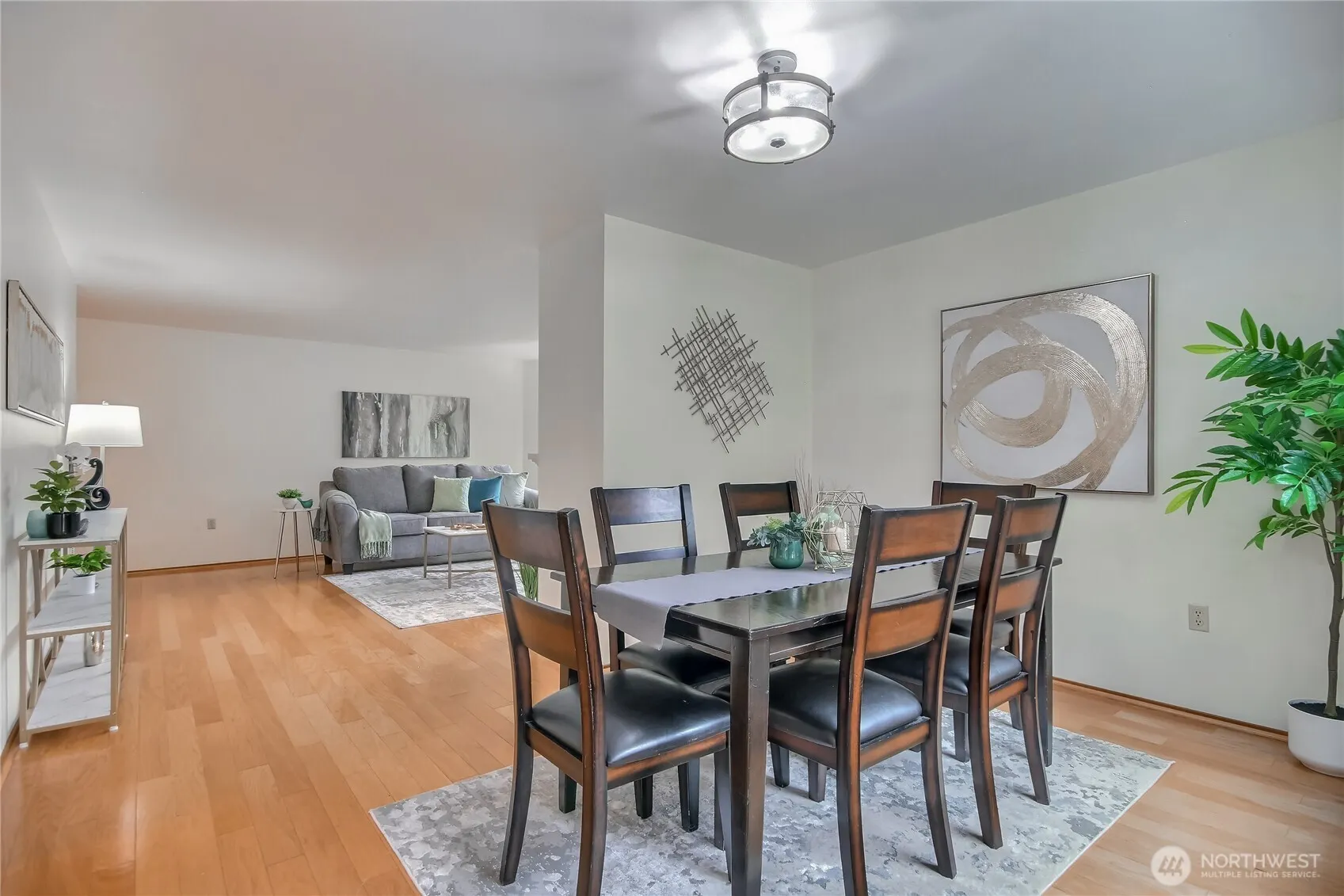 4106 221st Place SE #1072, Issaquah, WA 98029-7206