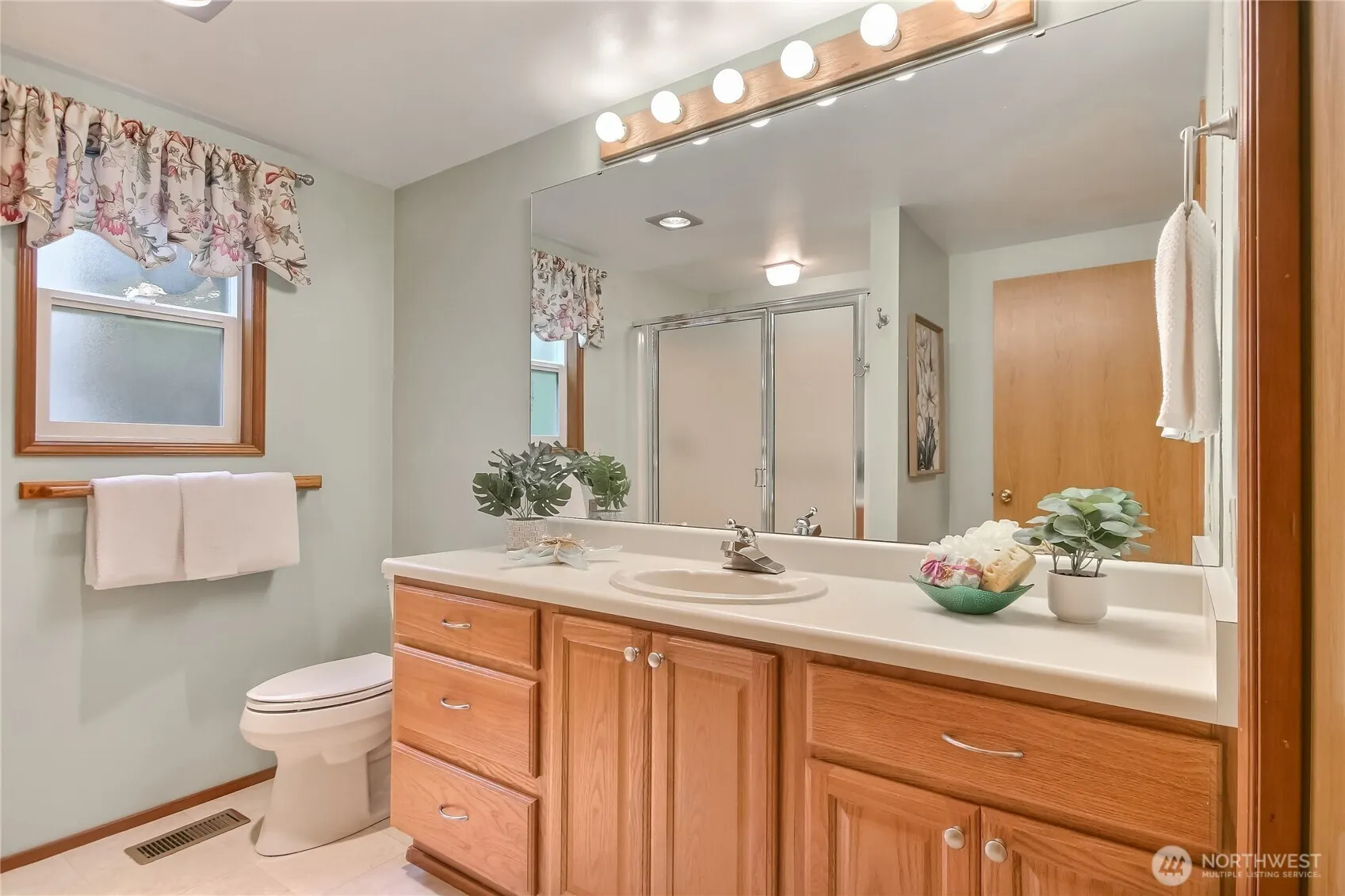 4106 221st Place SE #1072, Issaquah, WA 98029-7206