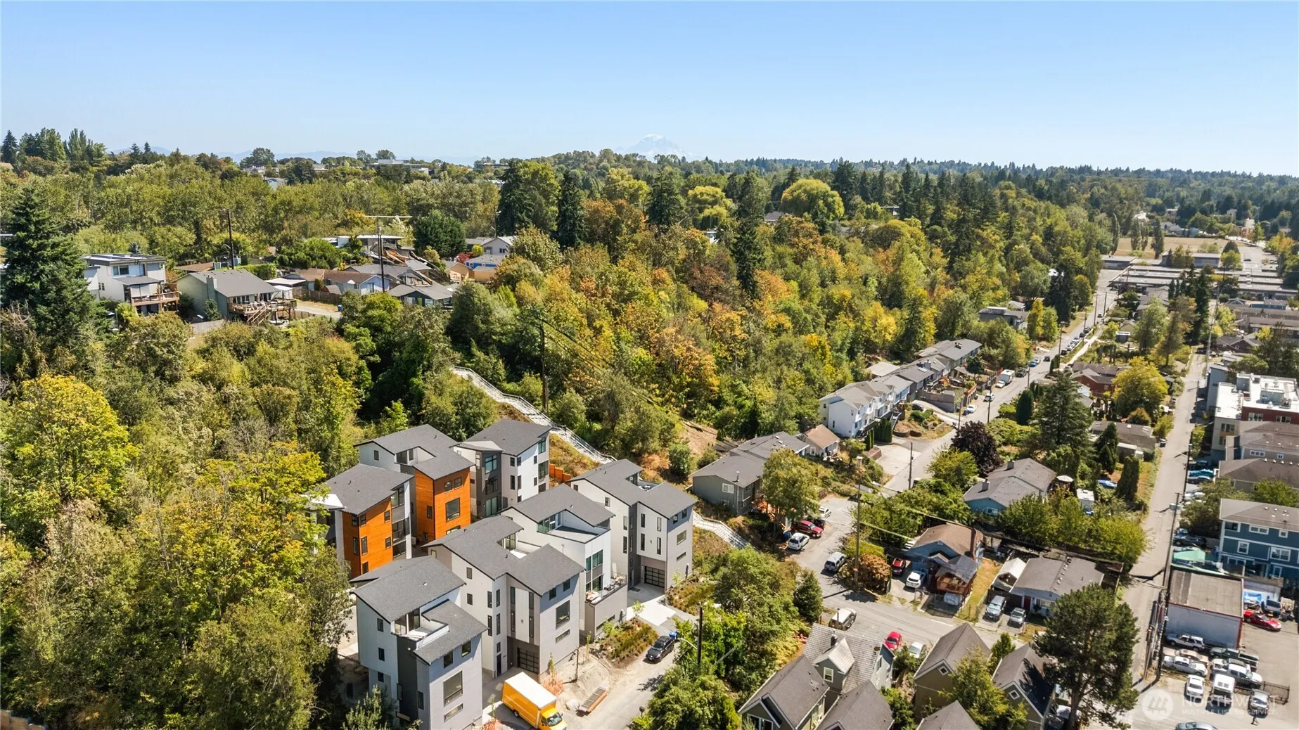 5252 23rd Avenue SW, Seattle, WA 98106