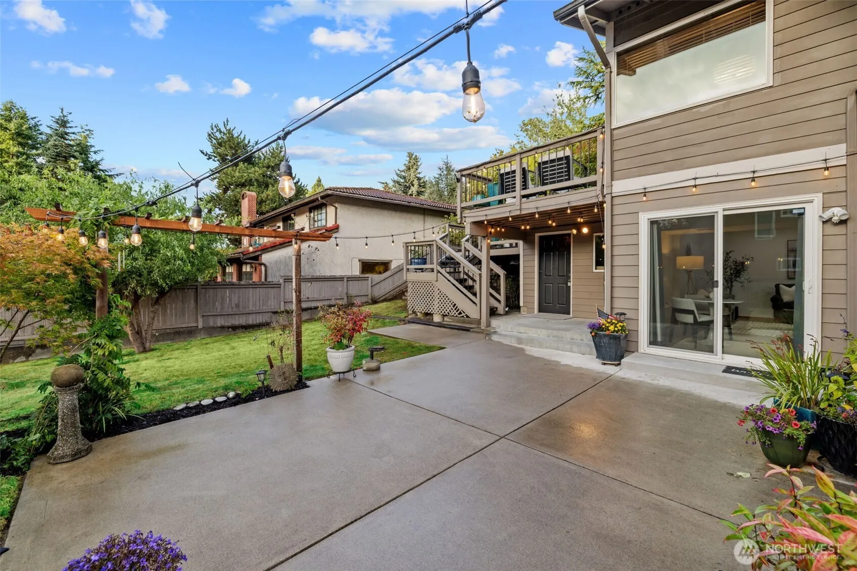 2738 NW 90th Street , Seattle, WA 98117