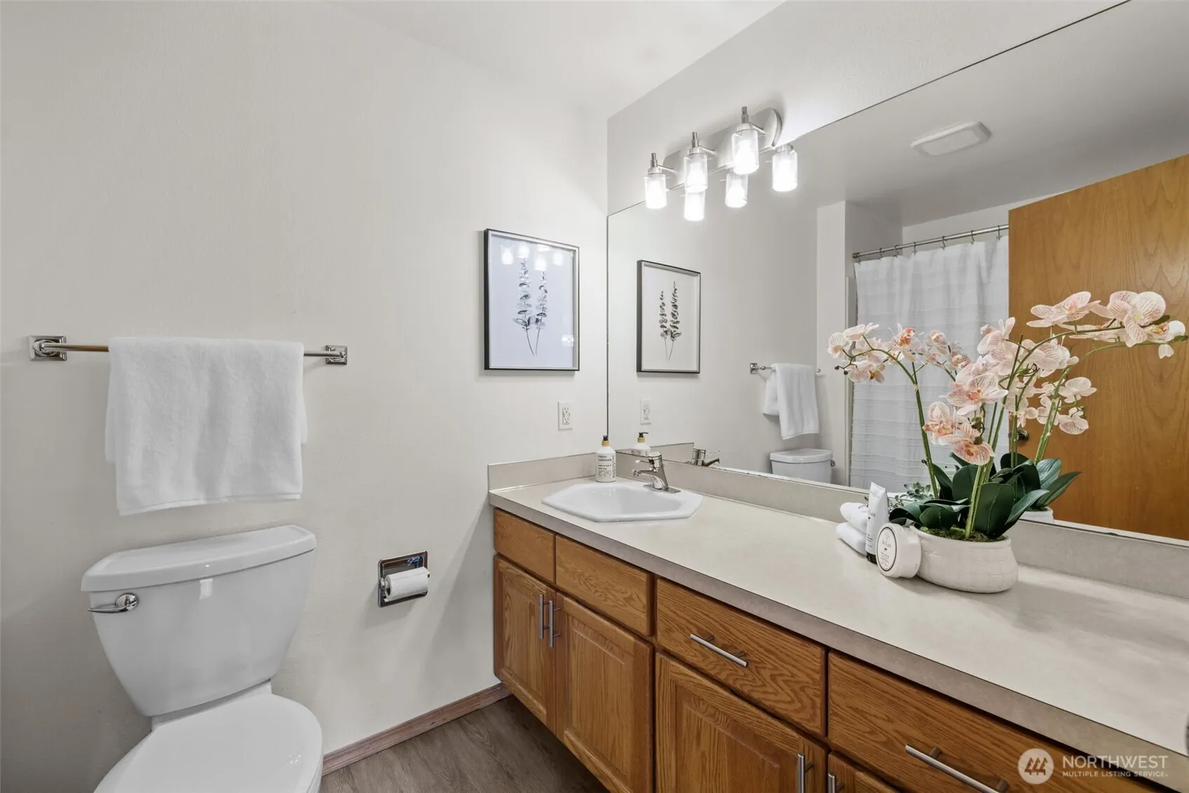 2738 NW 90th Street , Seattle, WA 98117