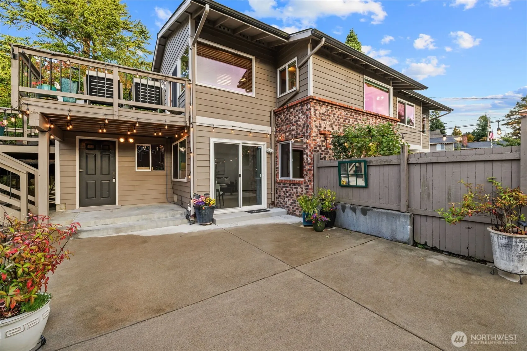 2738 NW 90th Street , Seattle, WA 98117