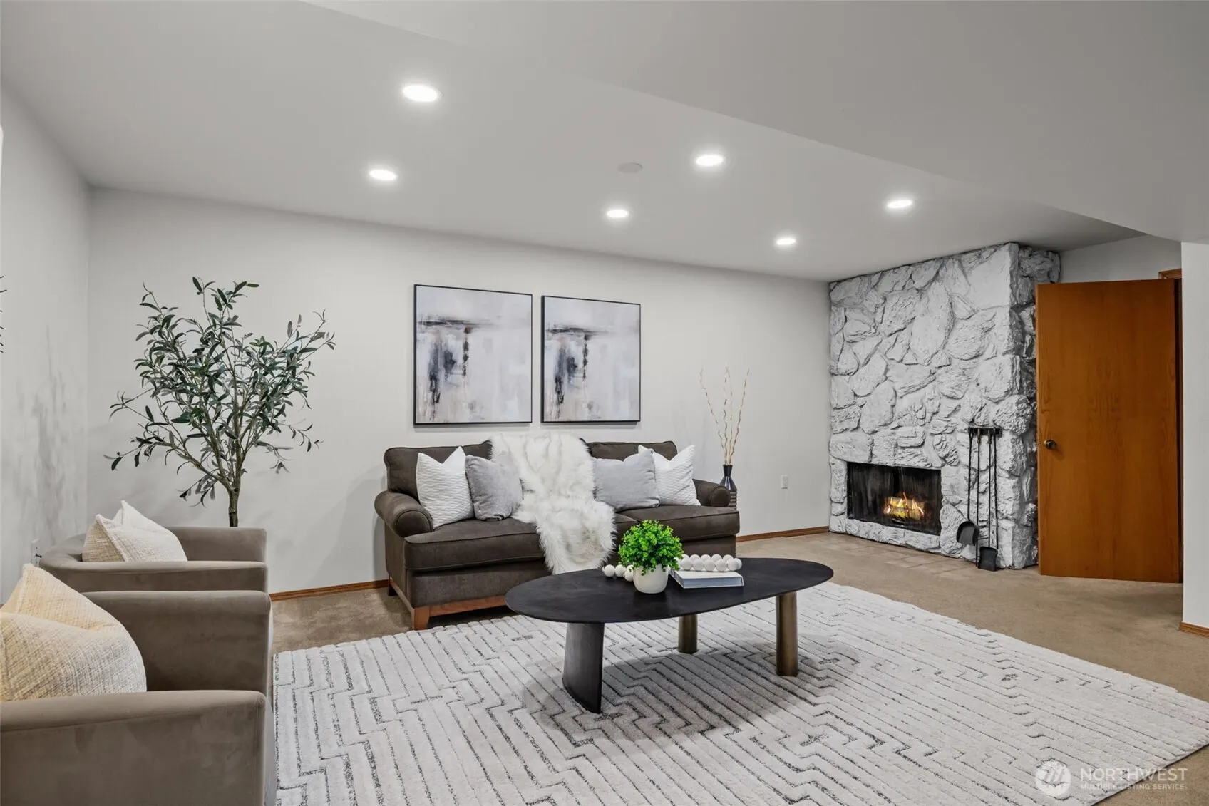 2738 NW 90th Street , Seattle, WA 98117