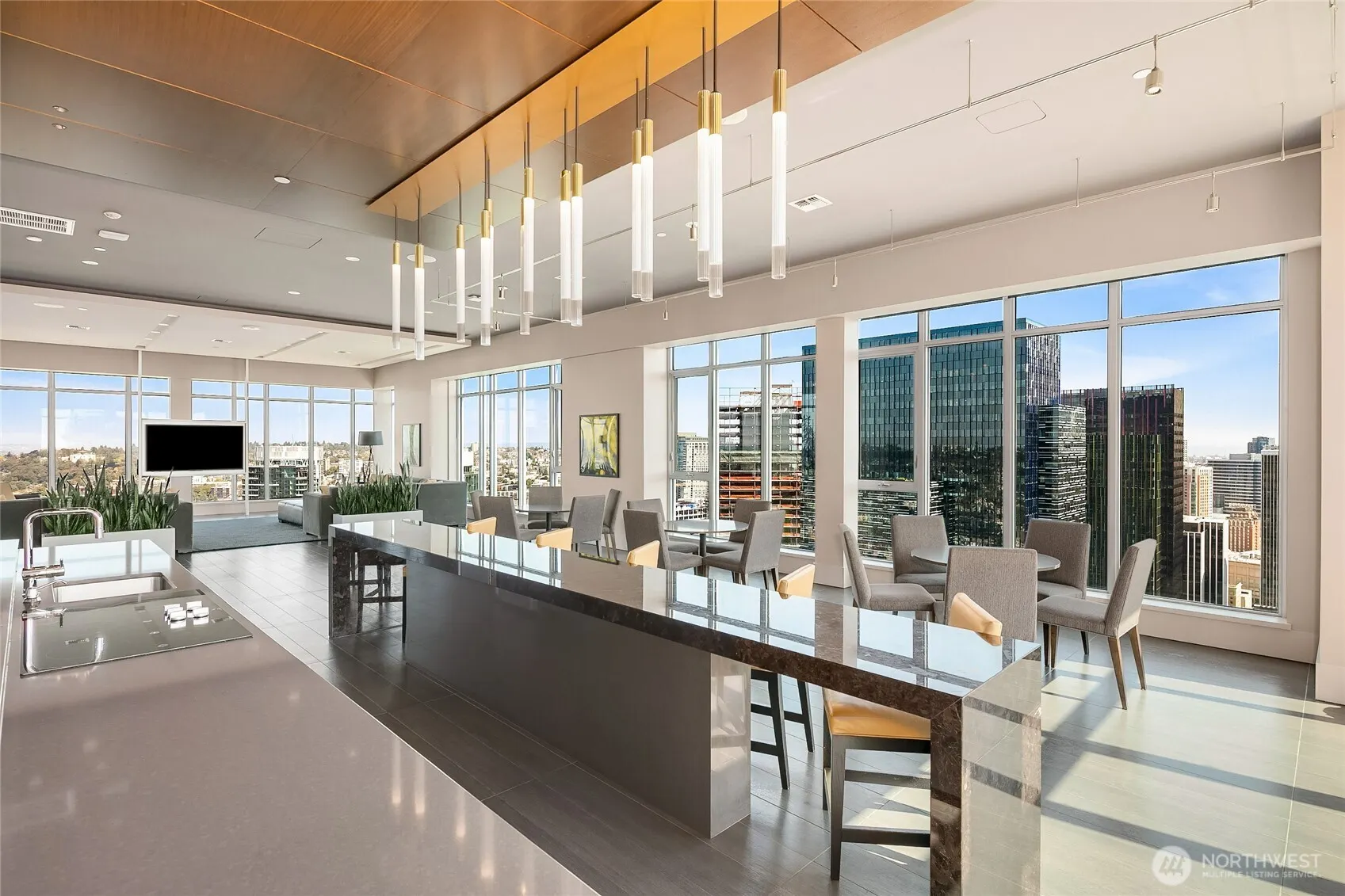 588 Bell Street #1804S, Seattle, WA 98121