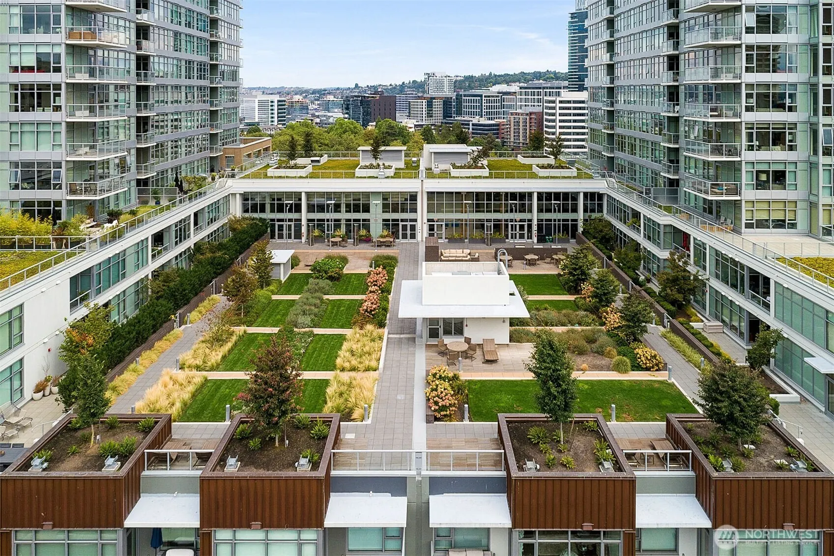 588 Bell Street #1804S, Seattle, WA 98121