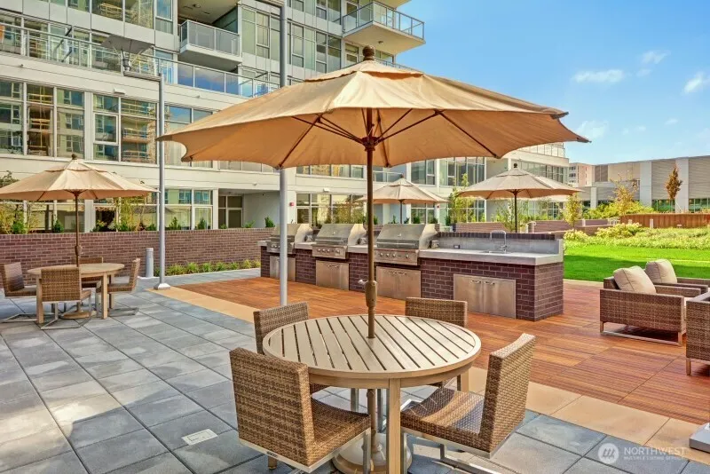 588 Bell Street #1804S, Seattle, WA 98121