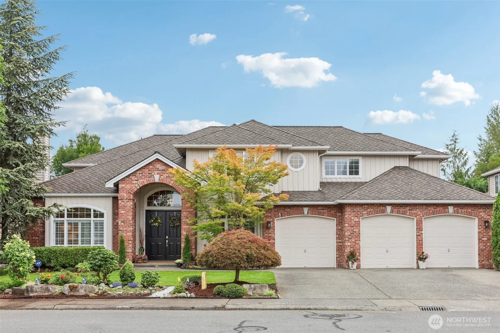 26703 SE 18th Street , Sammamish, WA 98075