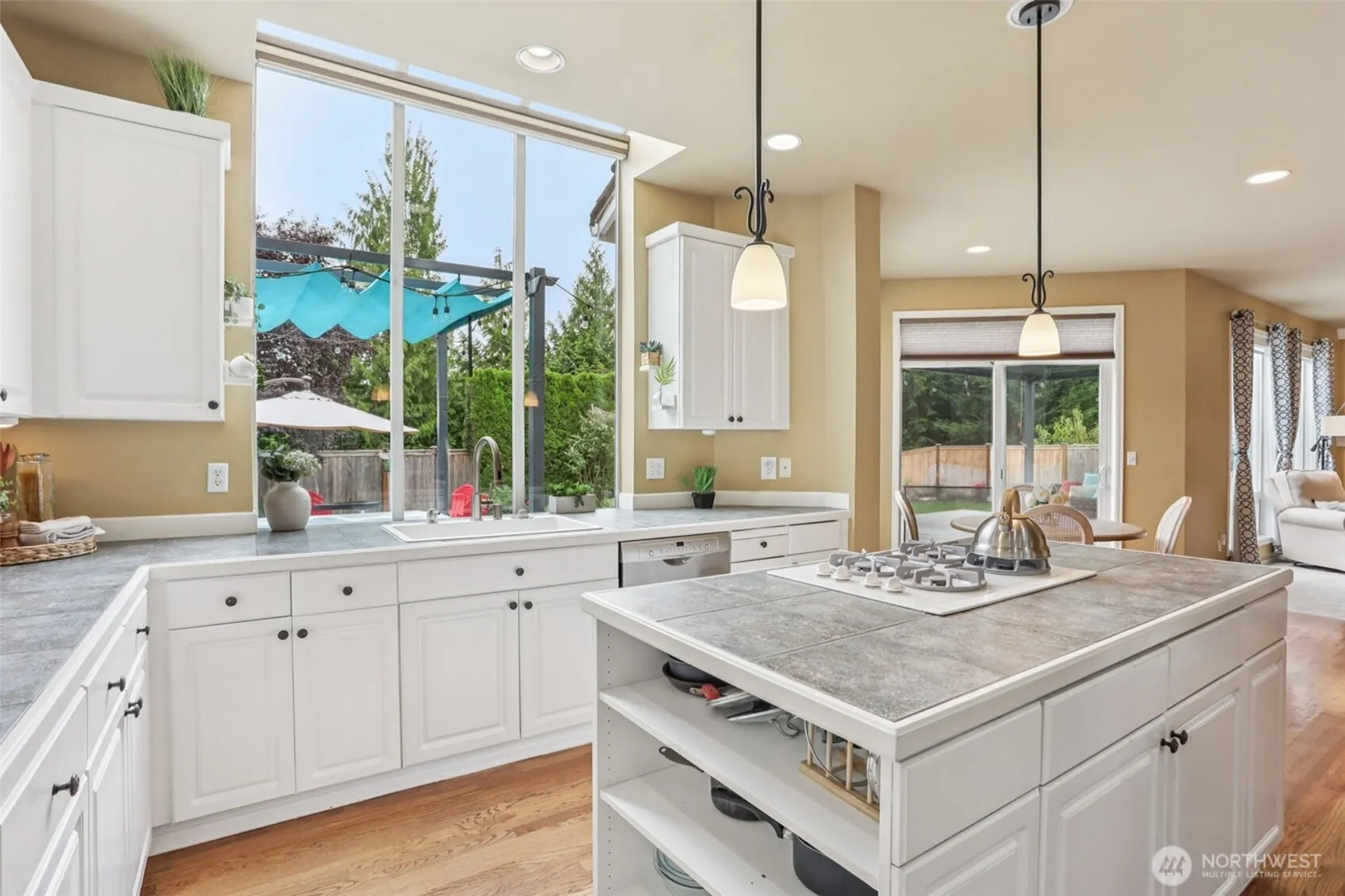 26703 SE 18th Street , Sammamish, WA 98075