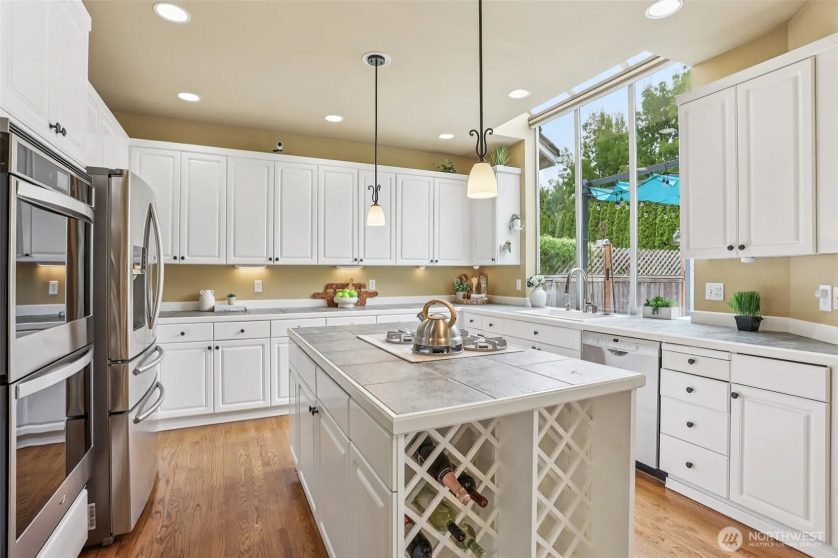 26703 SE 18th Street , Sammamish, WA 98075
