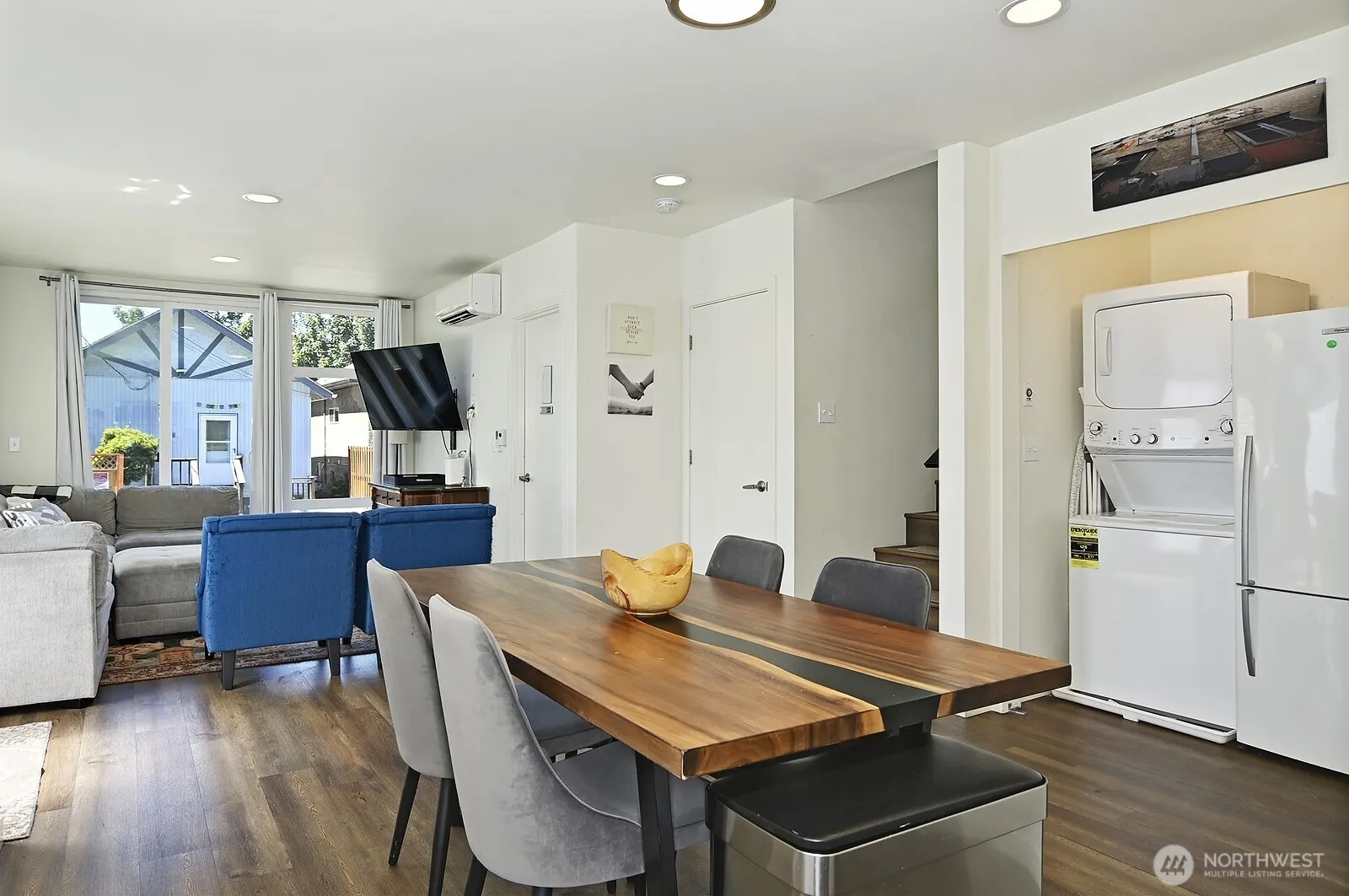 1017 NE 55TH Street , Seattle, WA 98105