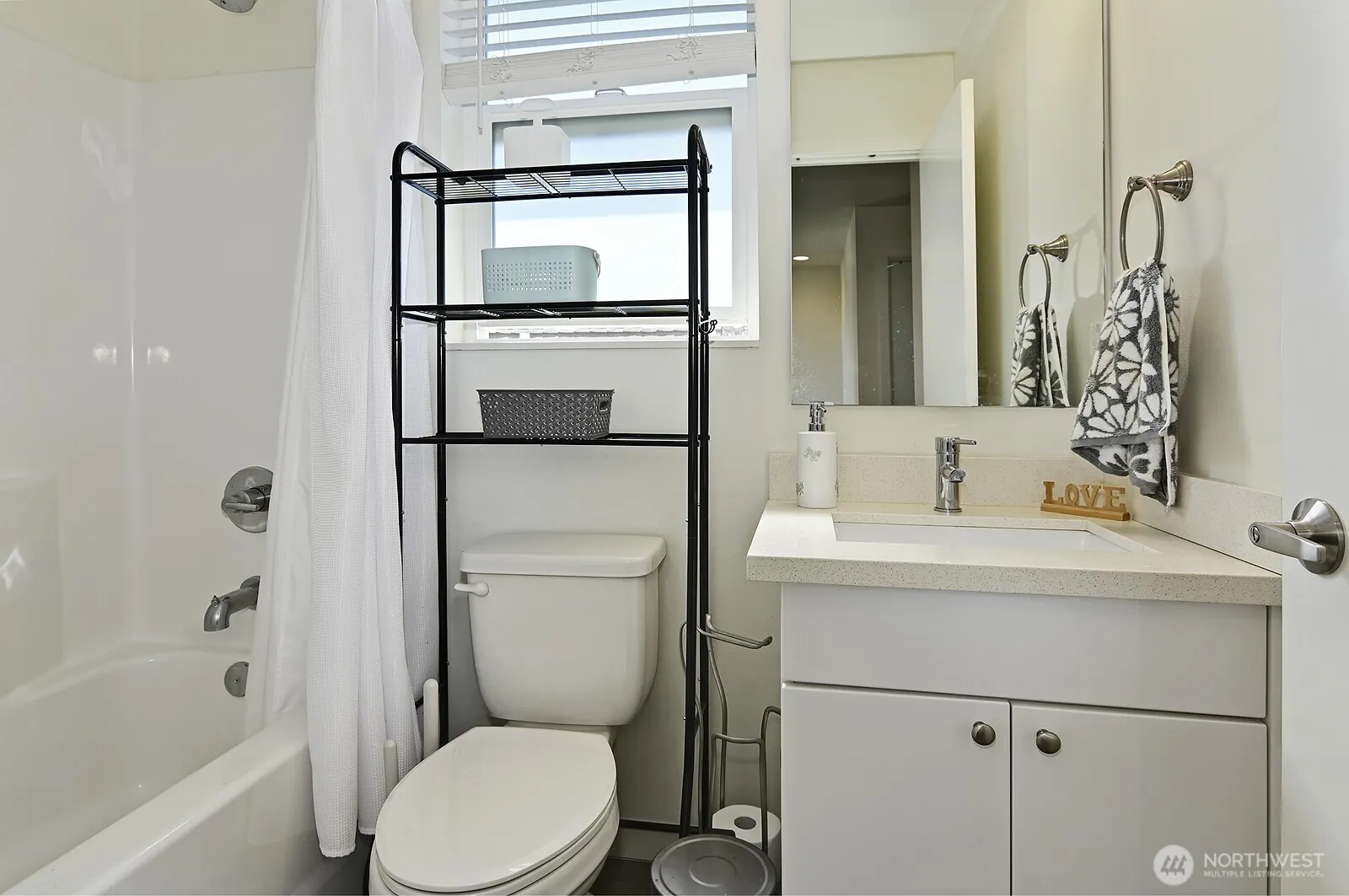 1017 NE 55TH Street , Seattle, WA 98105