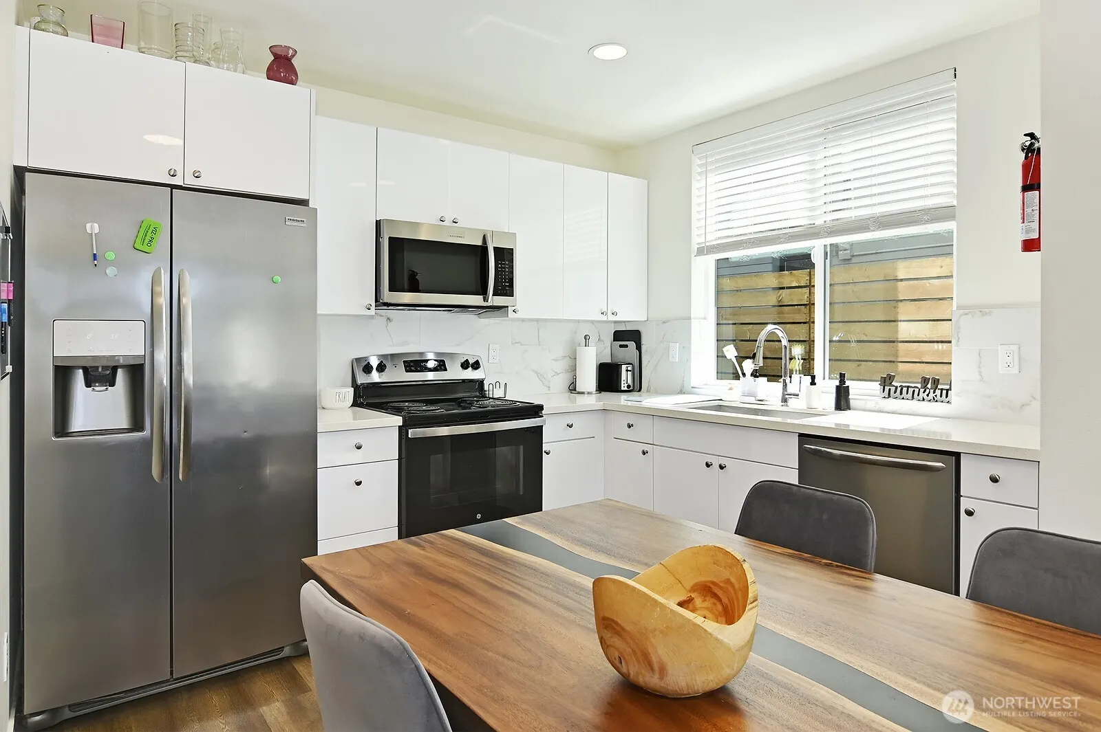 1017 NE 55TH Street , Seattle, WA 98105