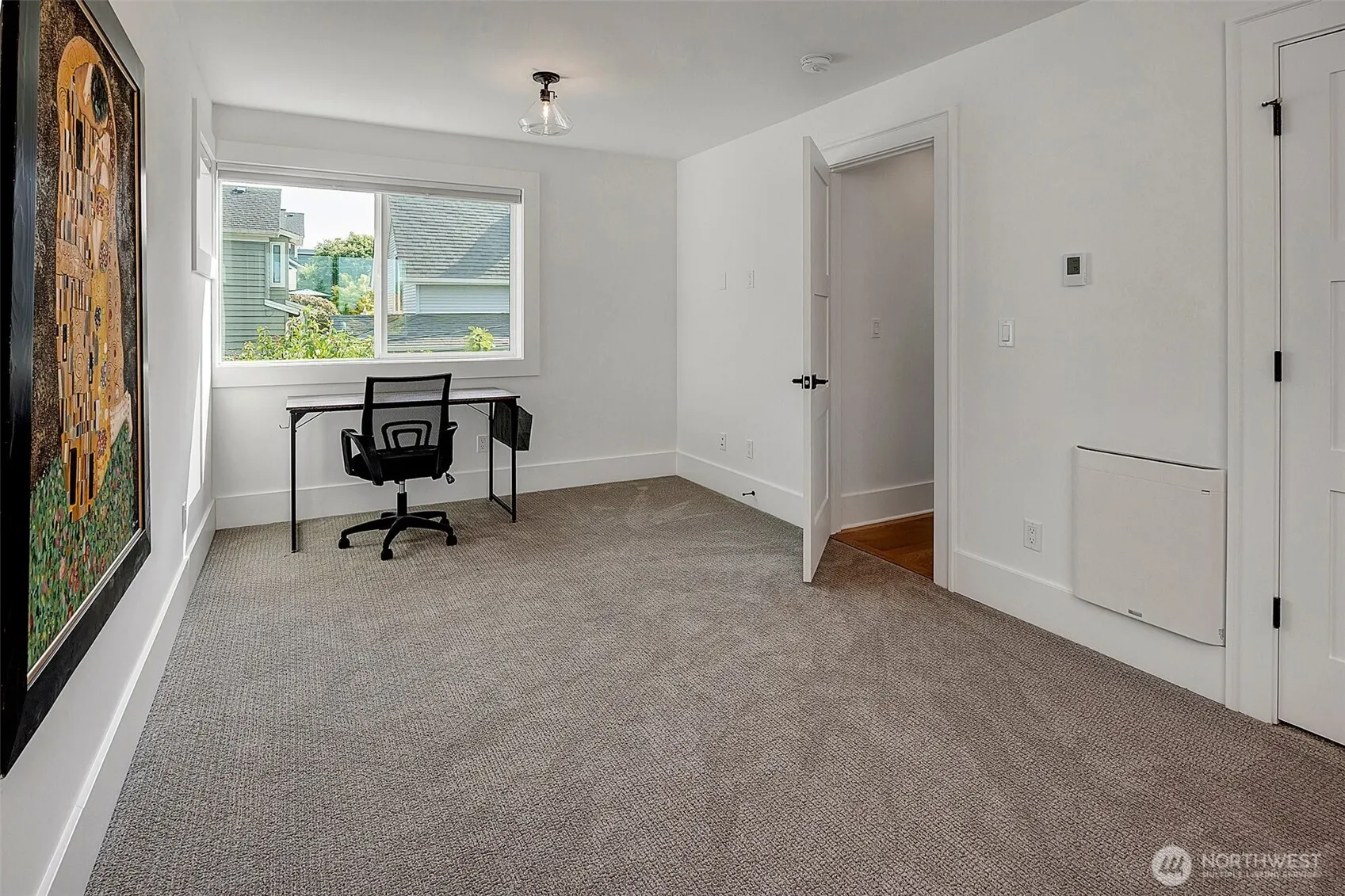 2137 7th Avenue W, Seattle, WA 98119