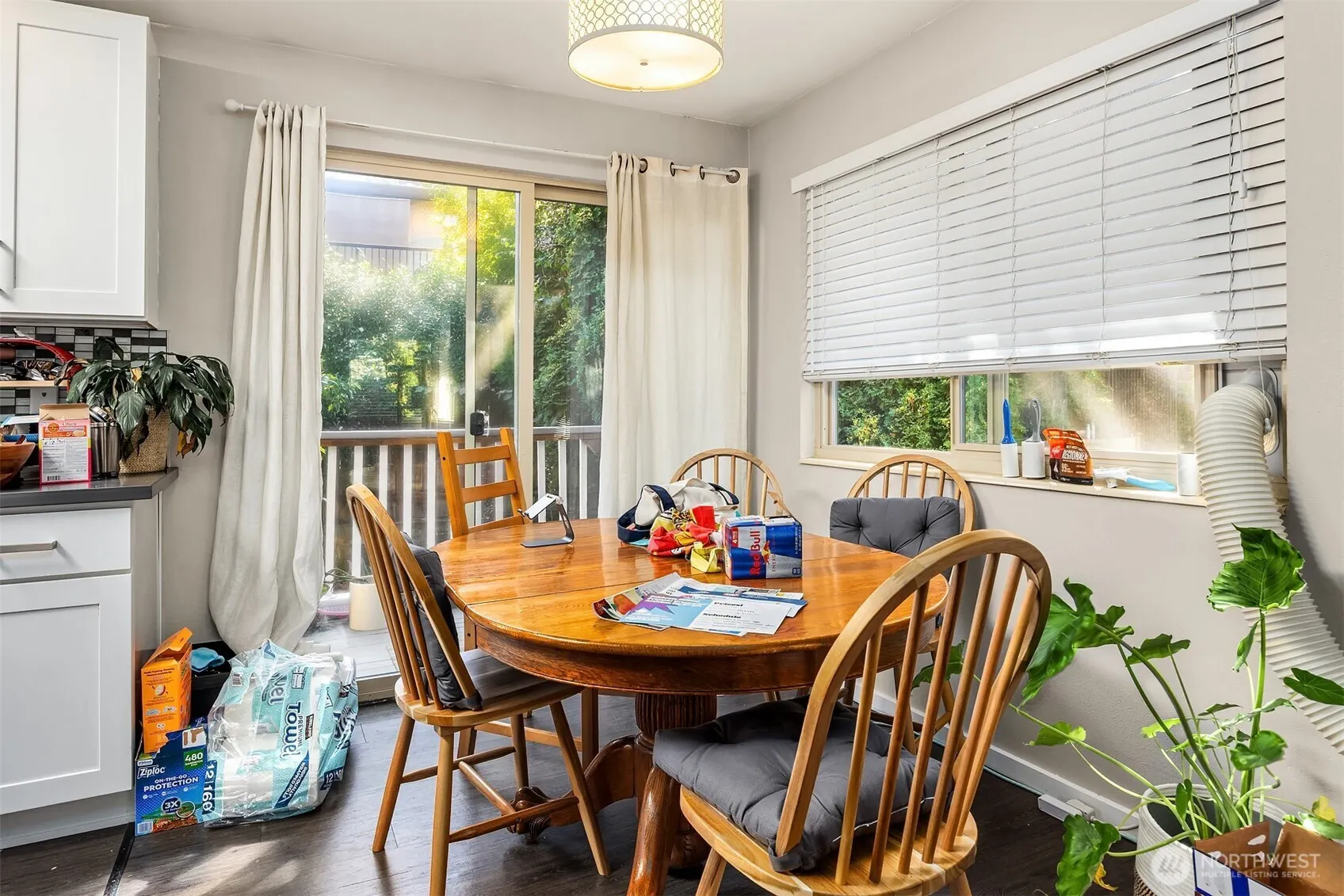 5506 7th Avenue NW, Seattle, WA 98107
