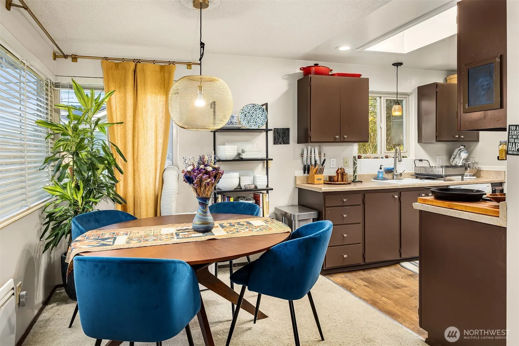 5506 7th Avenue NW, Seattle, WA 98107