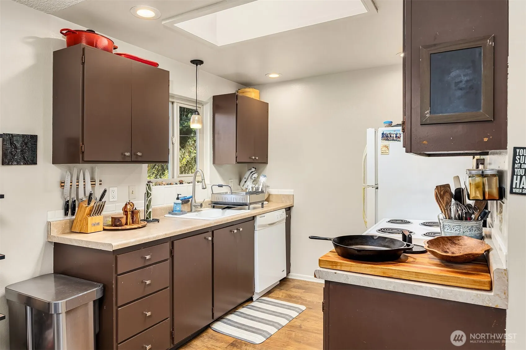 5506 7th Avenue NW, Seattle, WA 98107