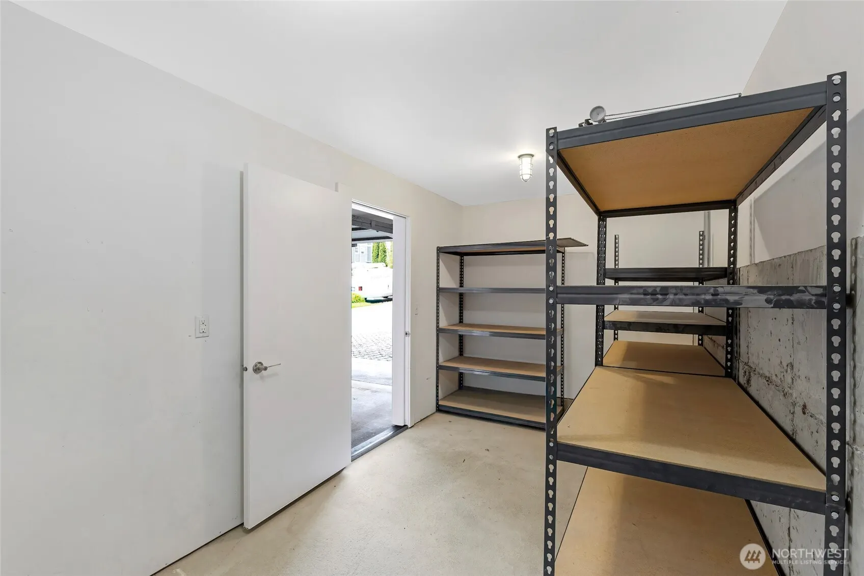 2510 S Dearborn Street , Seattle, WA 98144