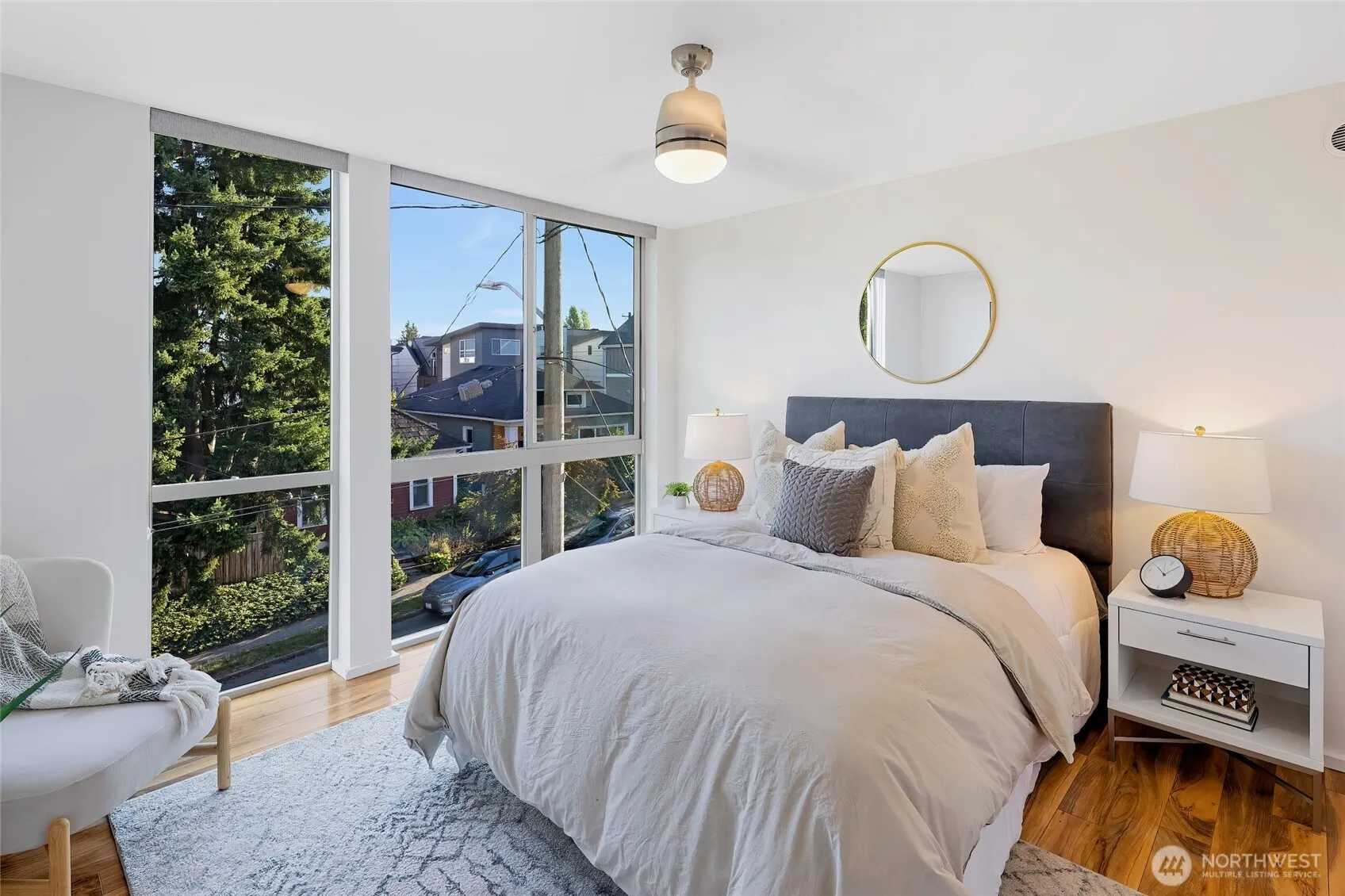2510 S Dearborn Street , Seattle, WA 98144