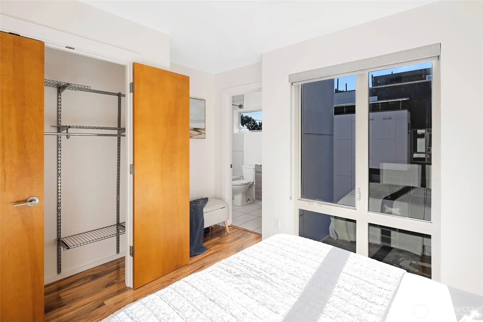 2510 S Dearborn Street , Seattle, WA 98144