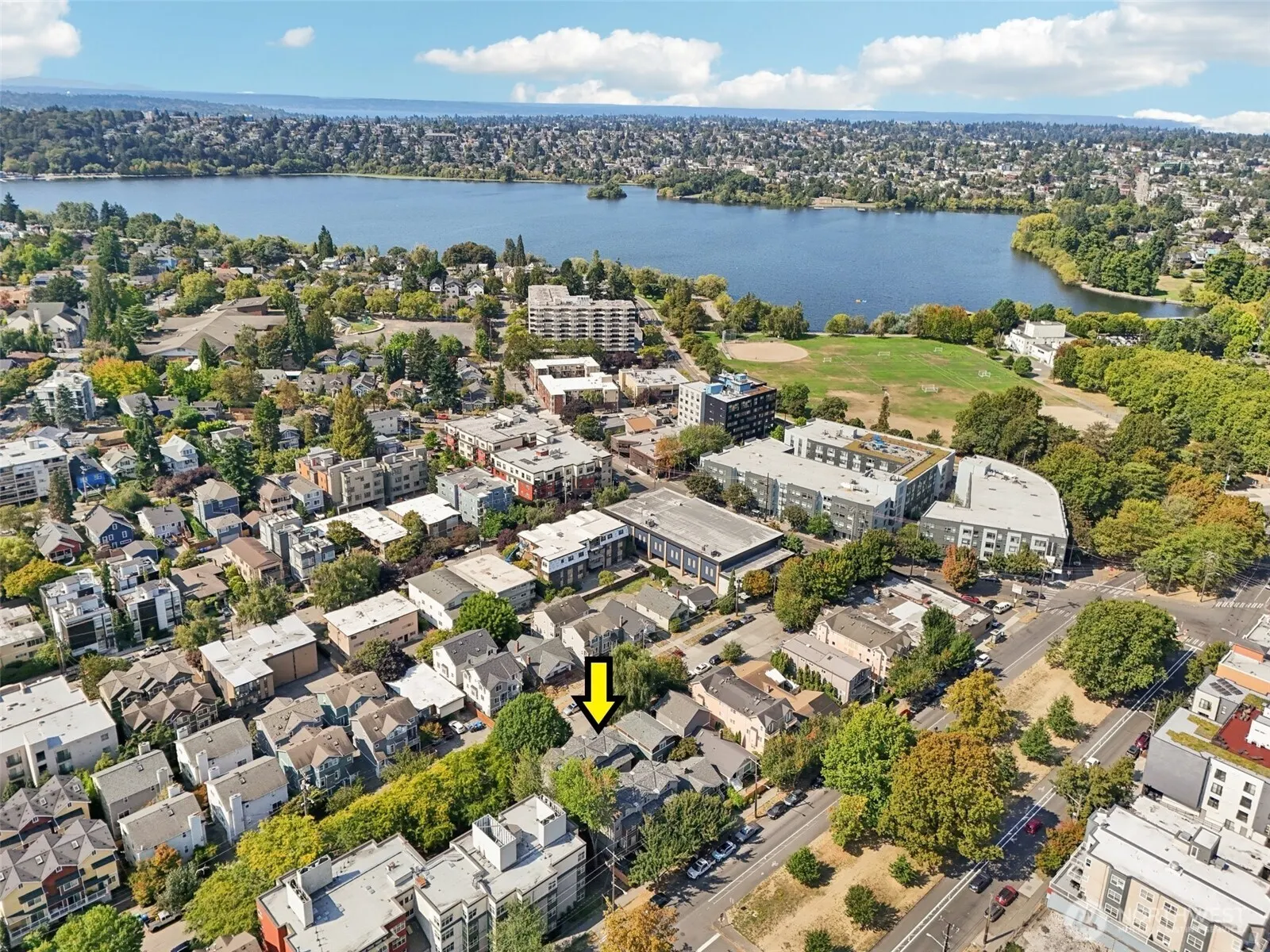 6562 5th Avenue NE #C, Seattle, WA 98115