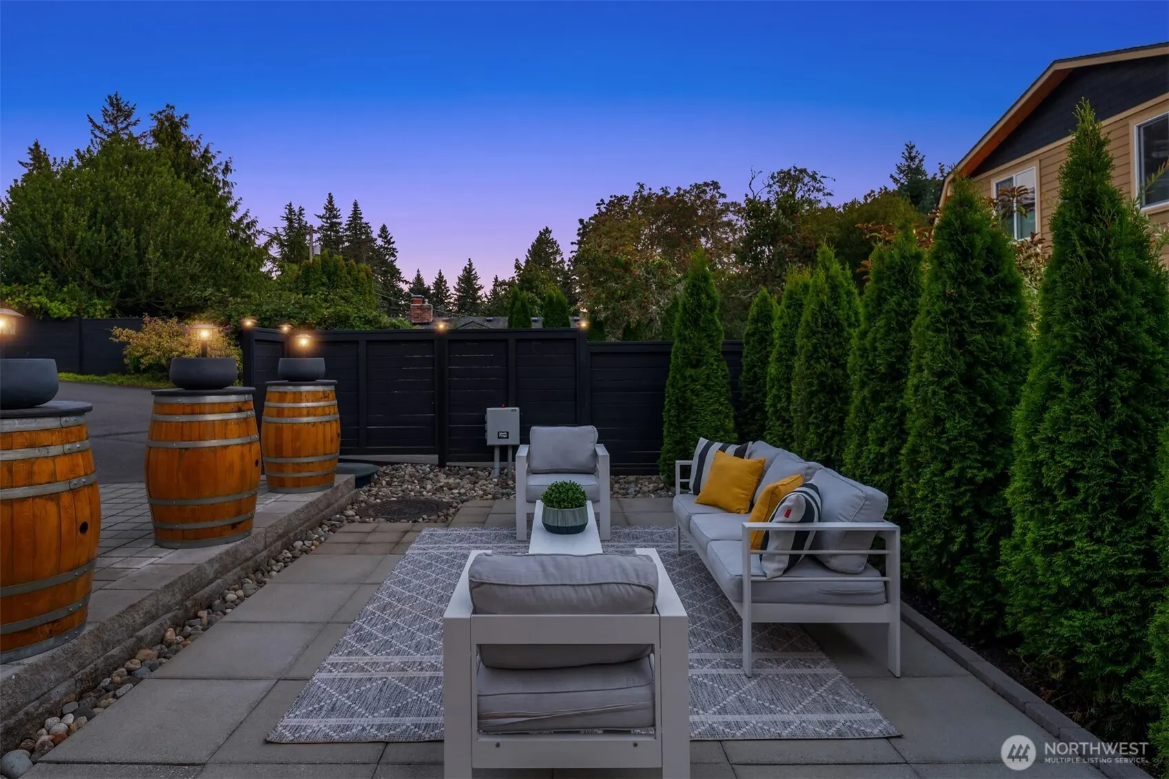 12013 9th Avenue NW #B, Seattle, WA 98177