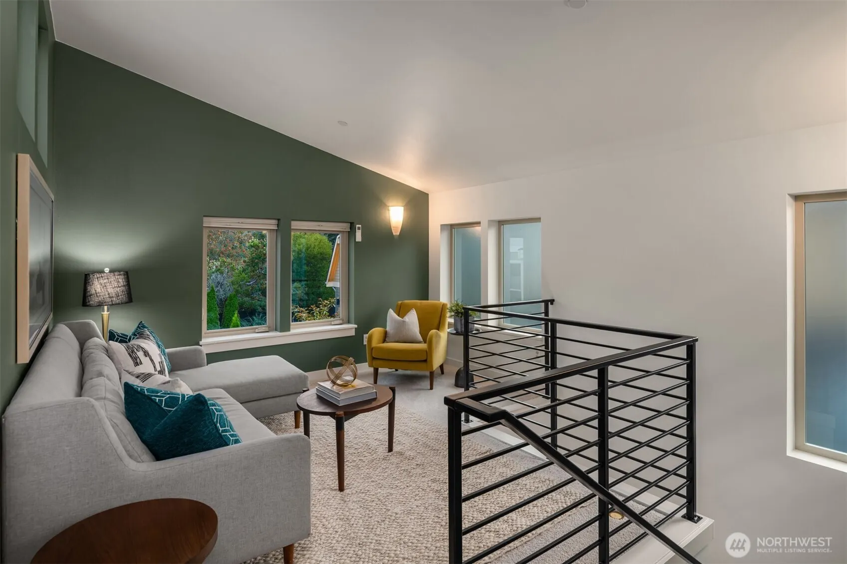 12013 9th Avenue NW #B, Seattle, WA 98177