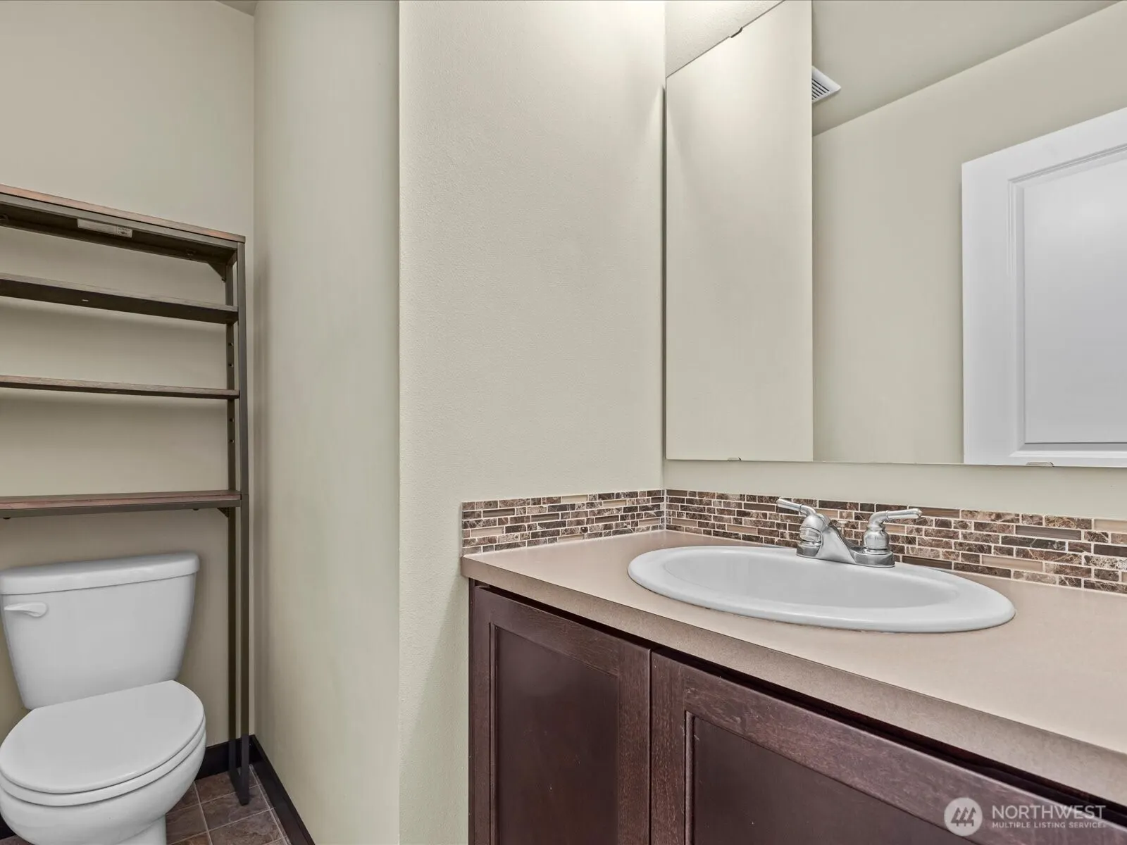 109 203rd Place SW #1, Lynnwood, WA 98036