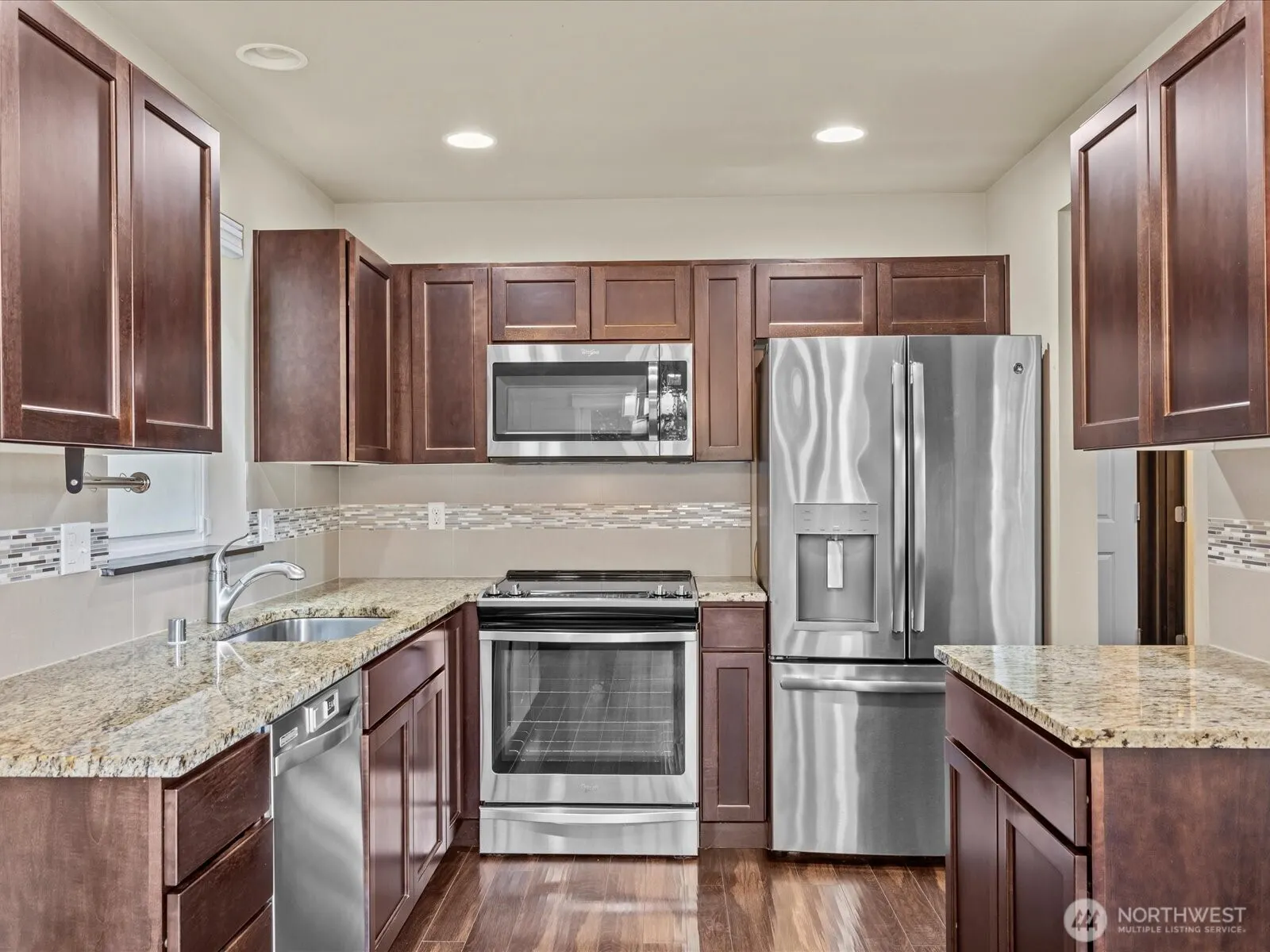 109 203rd Place SW #1, Lynnwood, WA 98036