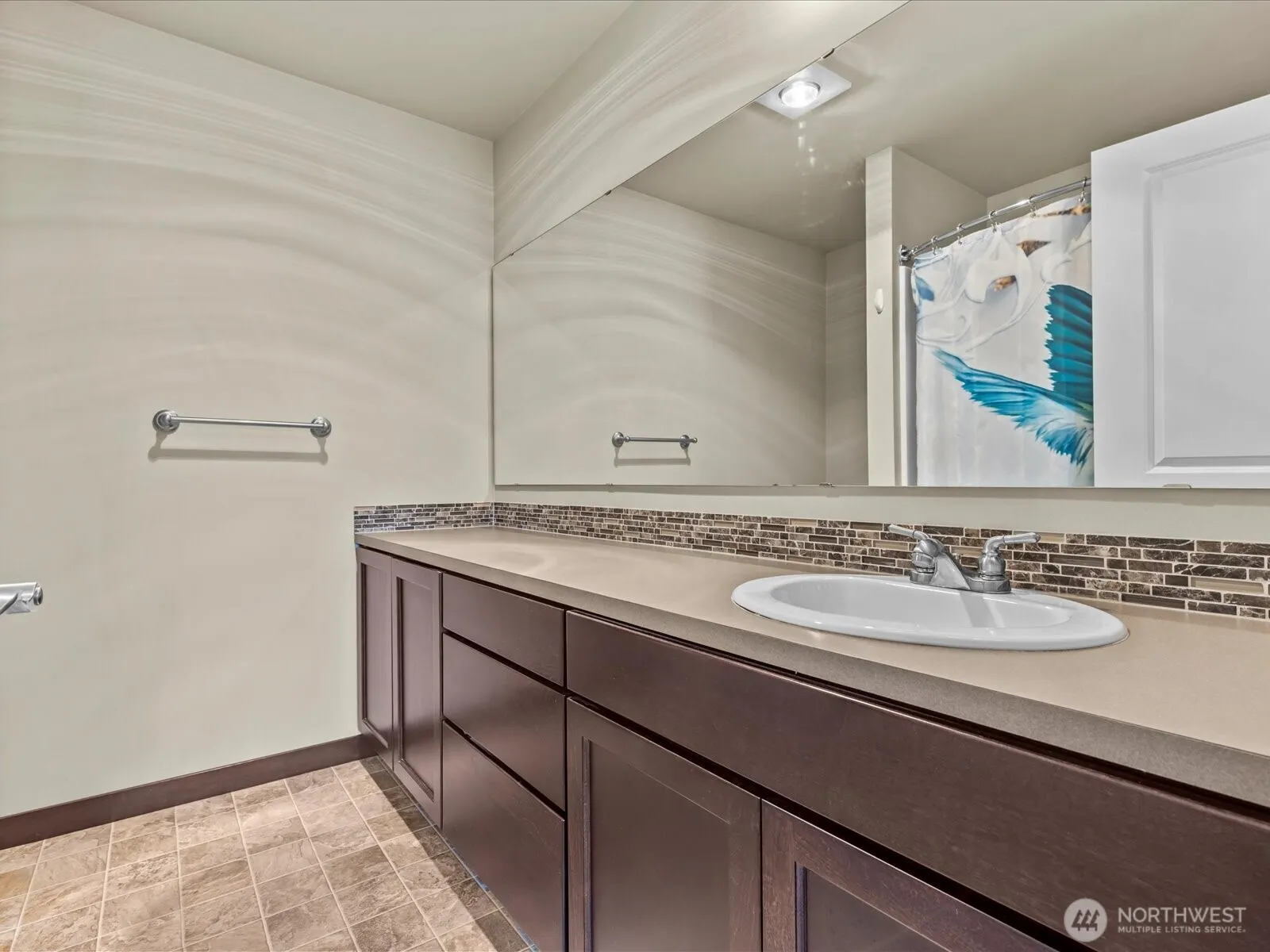 109 203rd Place SW #1, Lynnwood, WA 98036