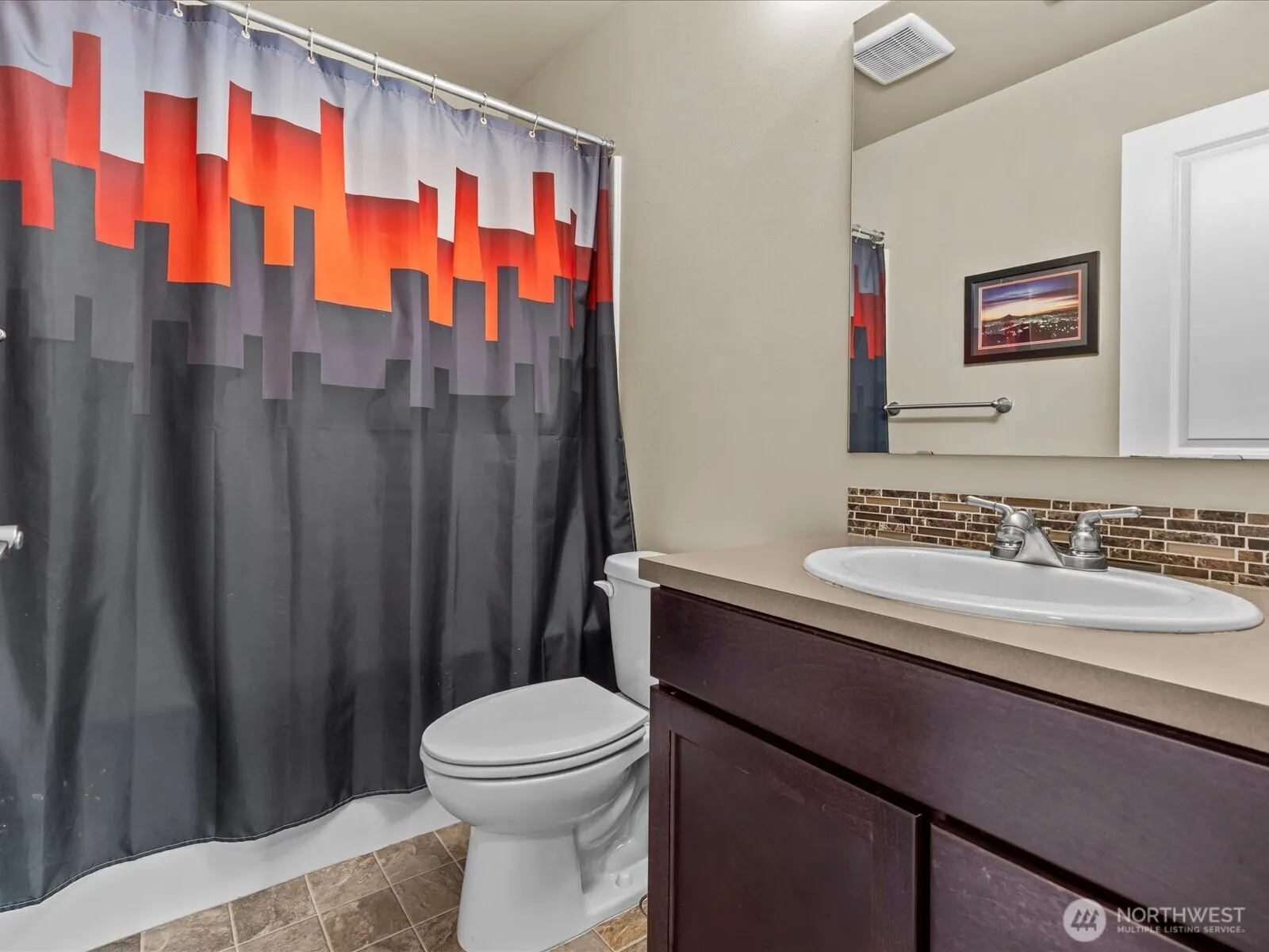 109 203rd Place SW #1, Lynnwood, WA 98036