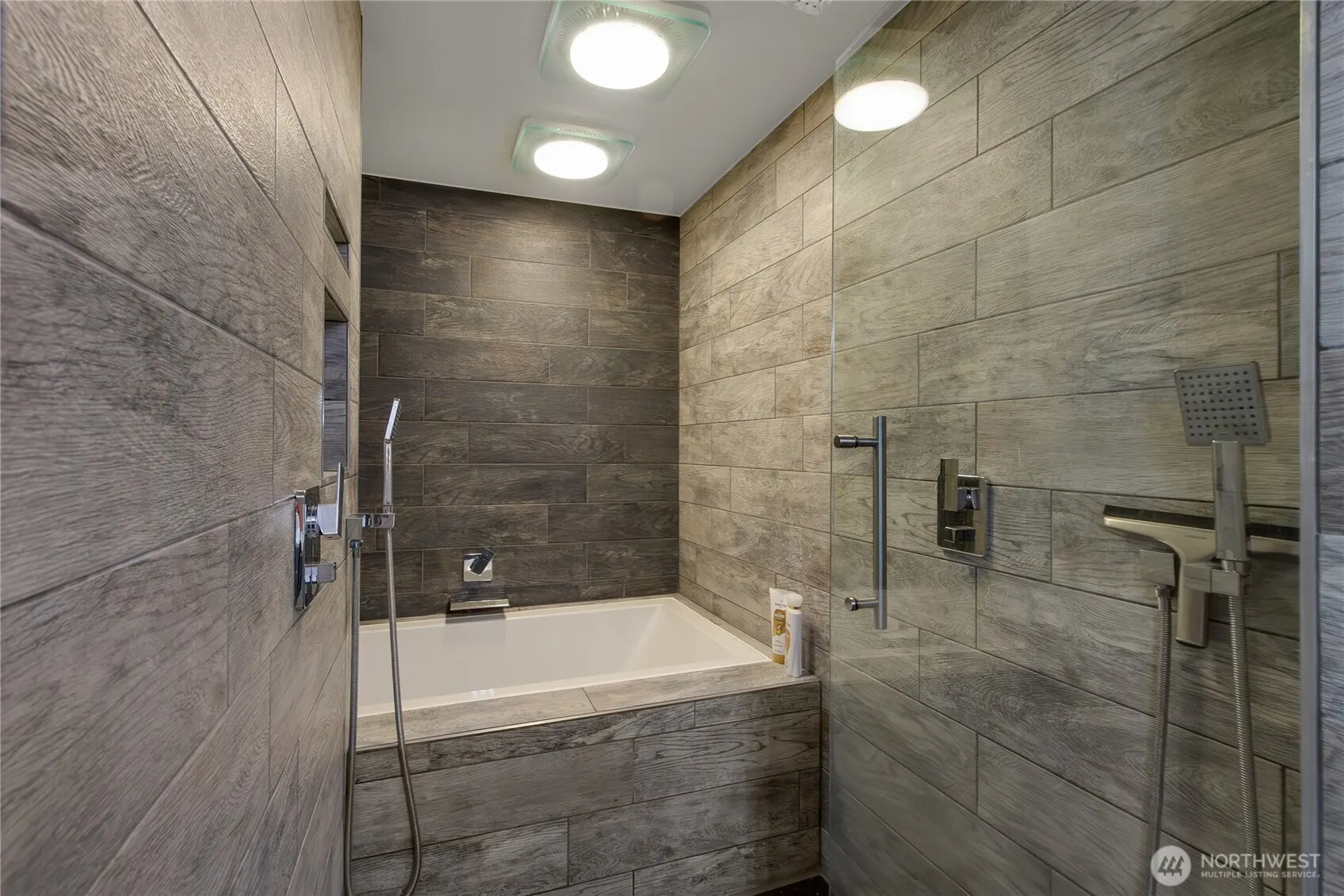 31025 186th Place SE, Kent, WA 98042