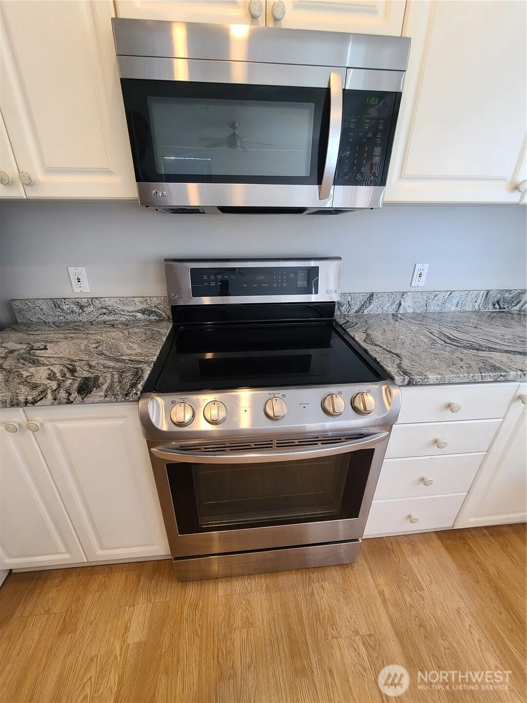 6119 S 233rd Street #19-6, Kent, WA 98032